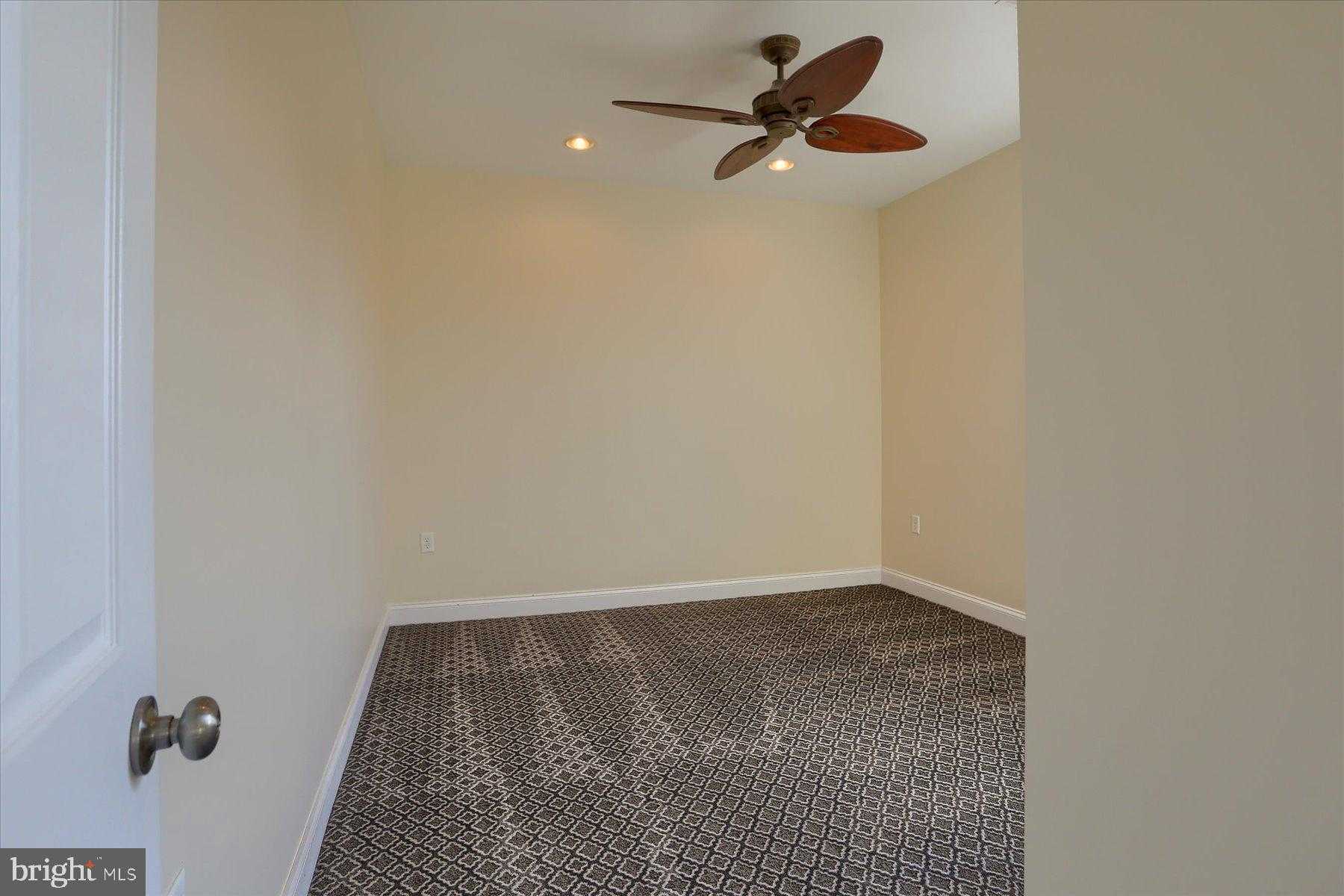 978 Powder Horn Dr photo 22