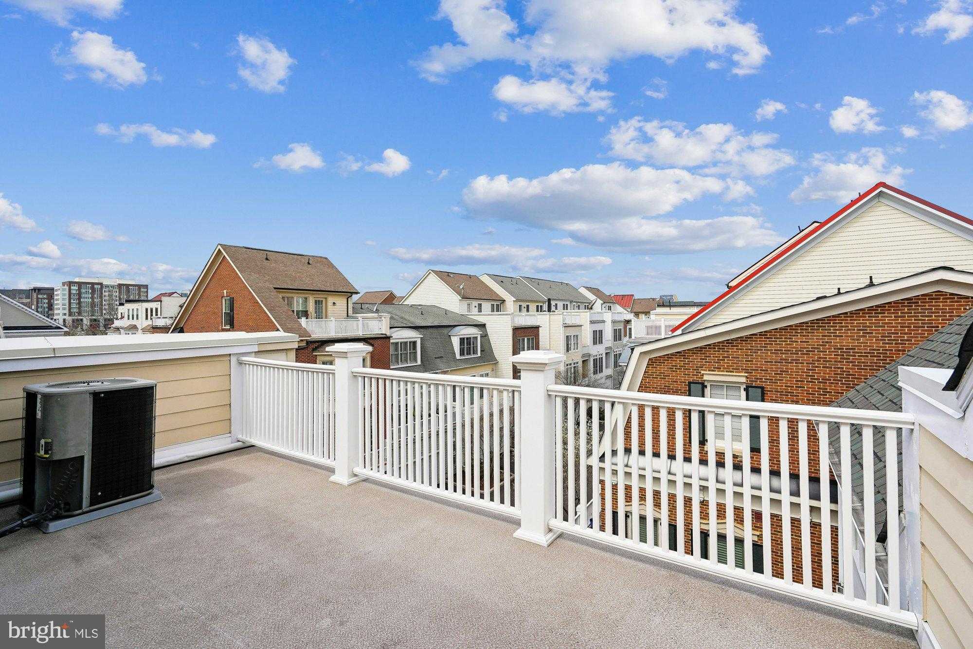 703 Rose Sq photo 47