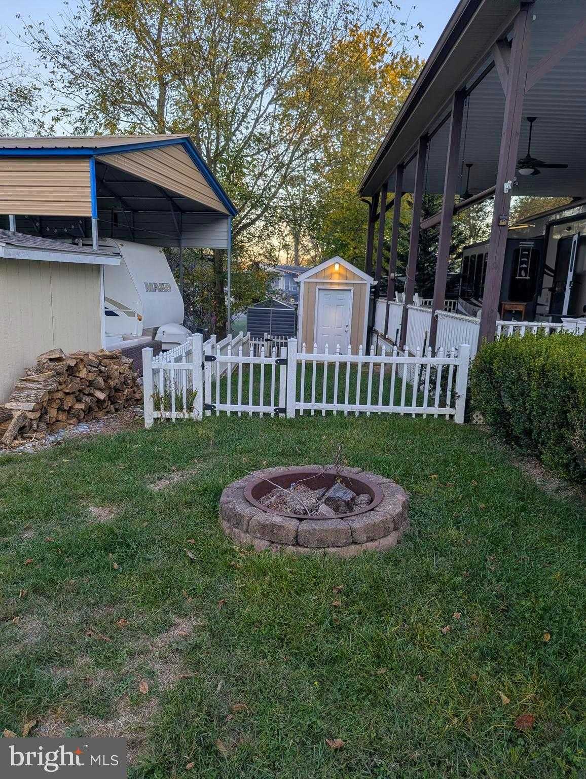 91 Bottom Dr photo 3