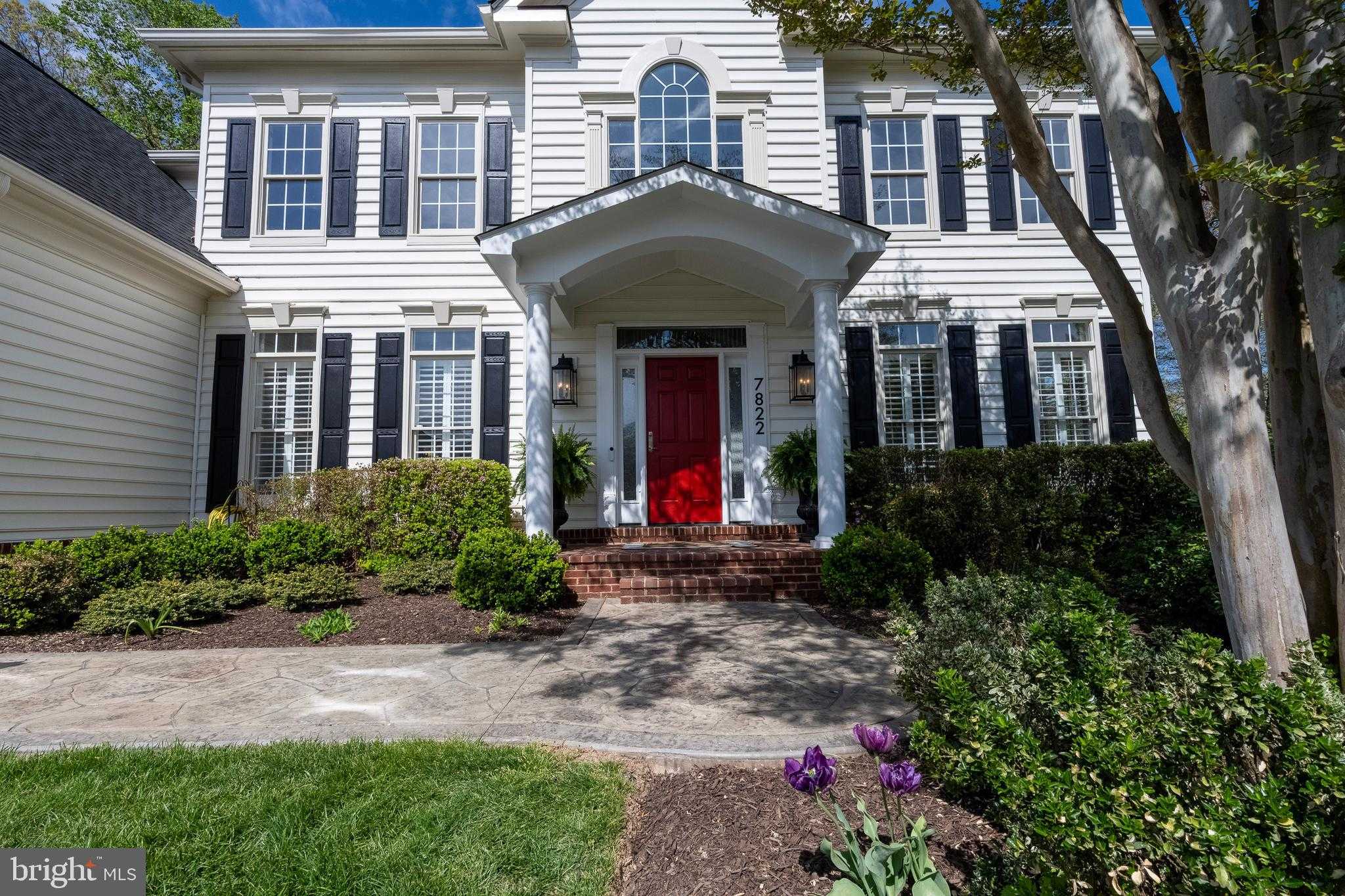 7822 Gambrill Woods Way photo 3