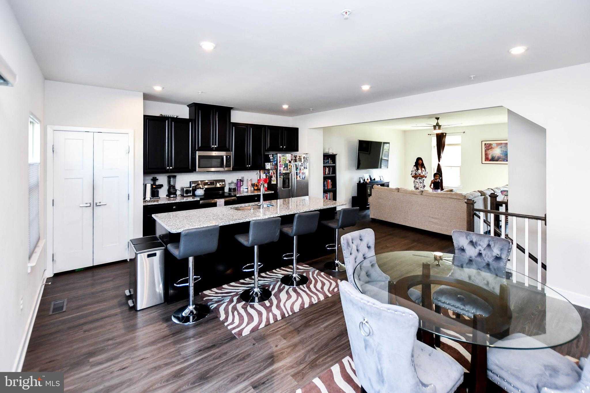 9018 Armstrong Ln photo 36