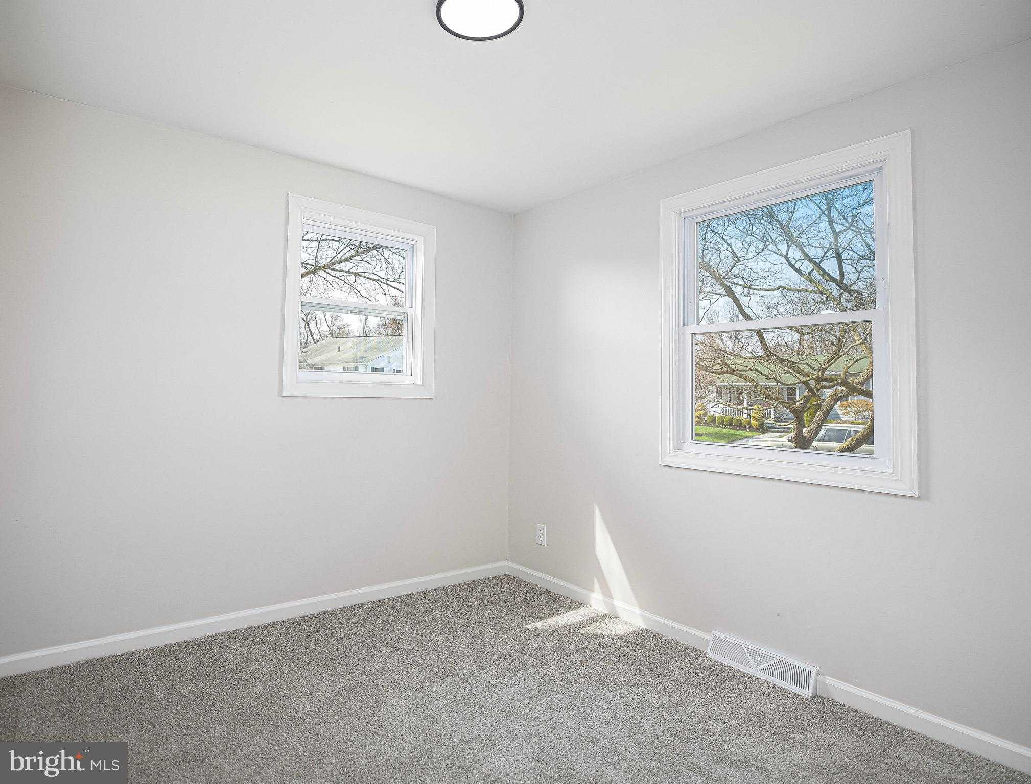 15 Peach Rd photo 18