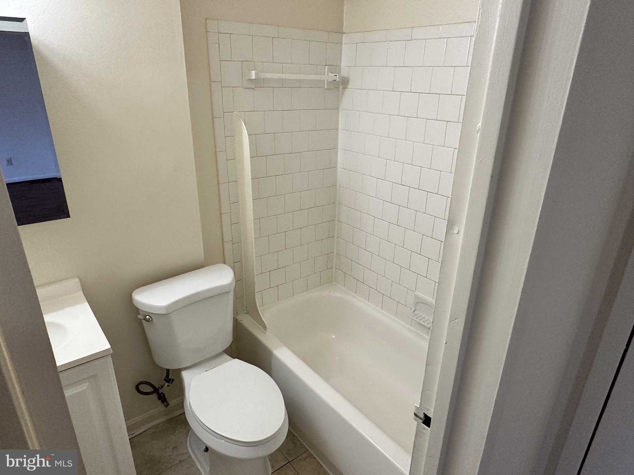 9636 Hagel Cir photo 8