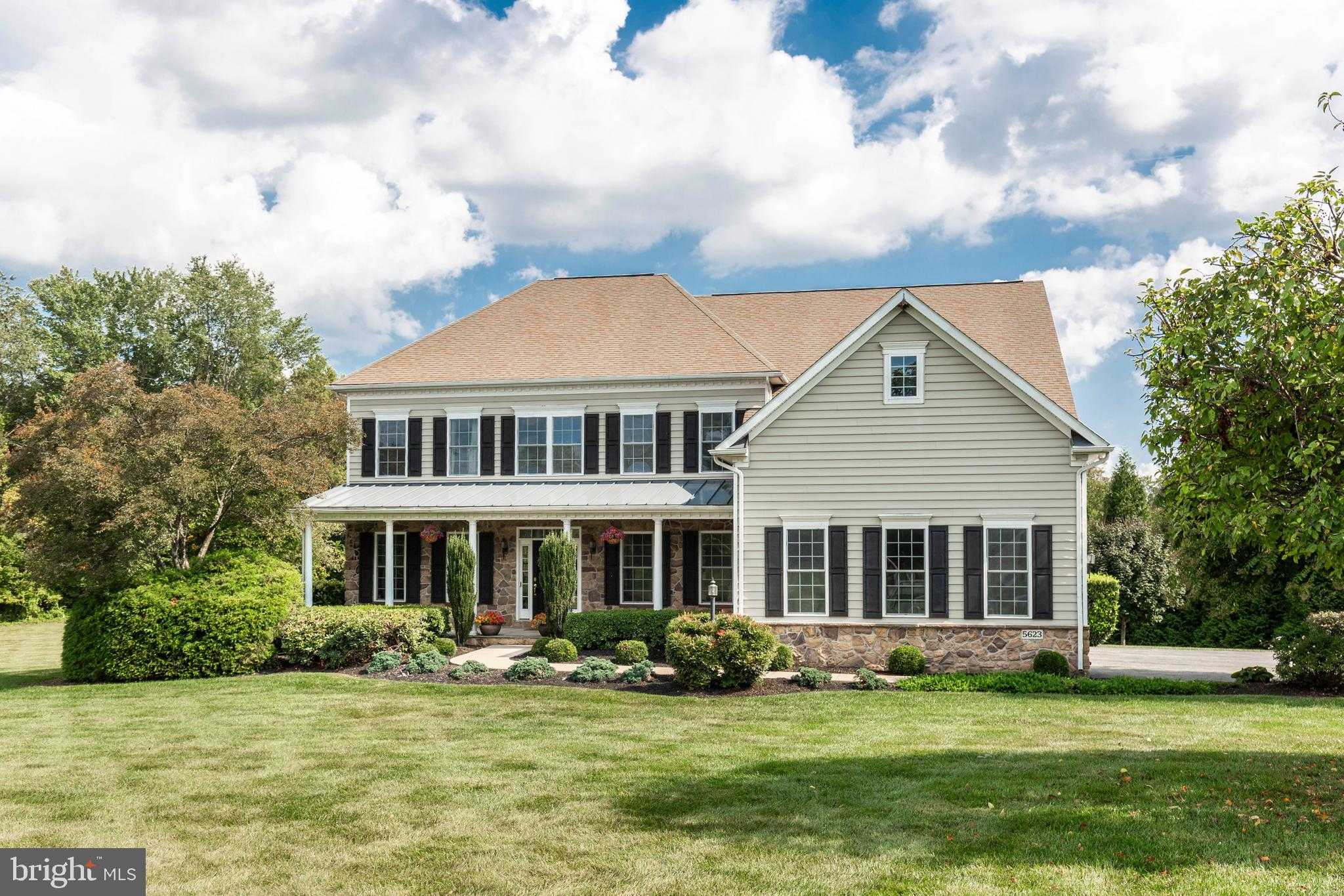 5623 Weatherby Dr photo 10