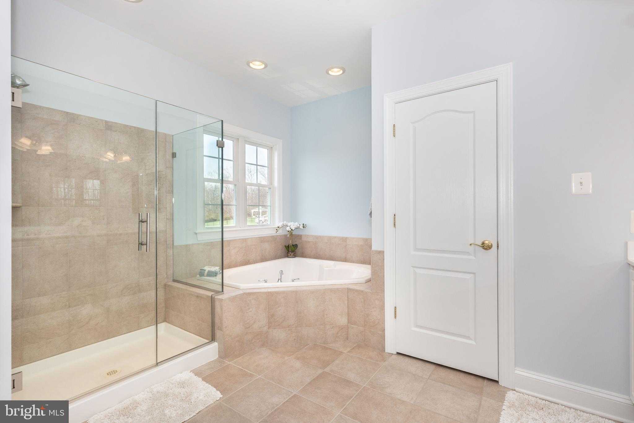 5623 Weatherby Dr photo 60