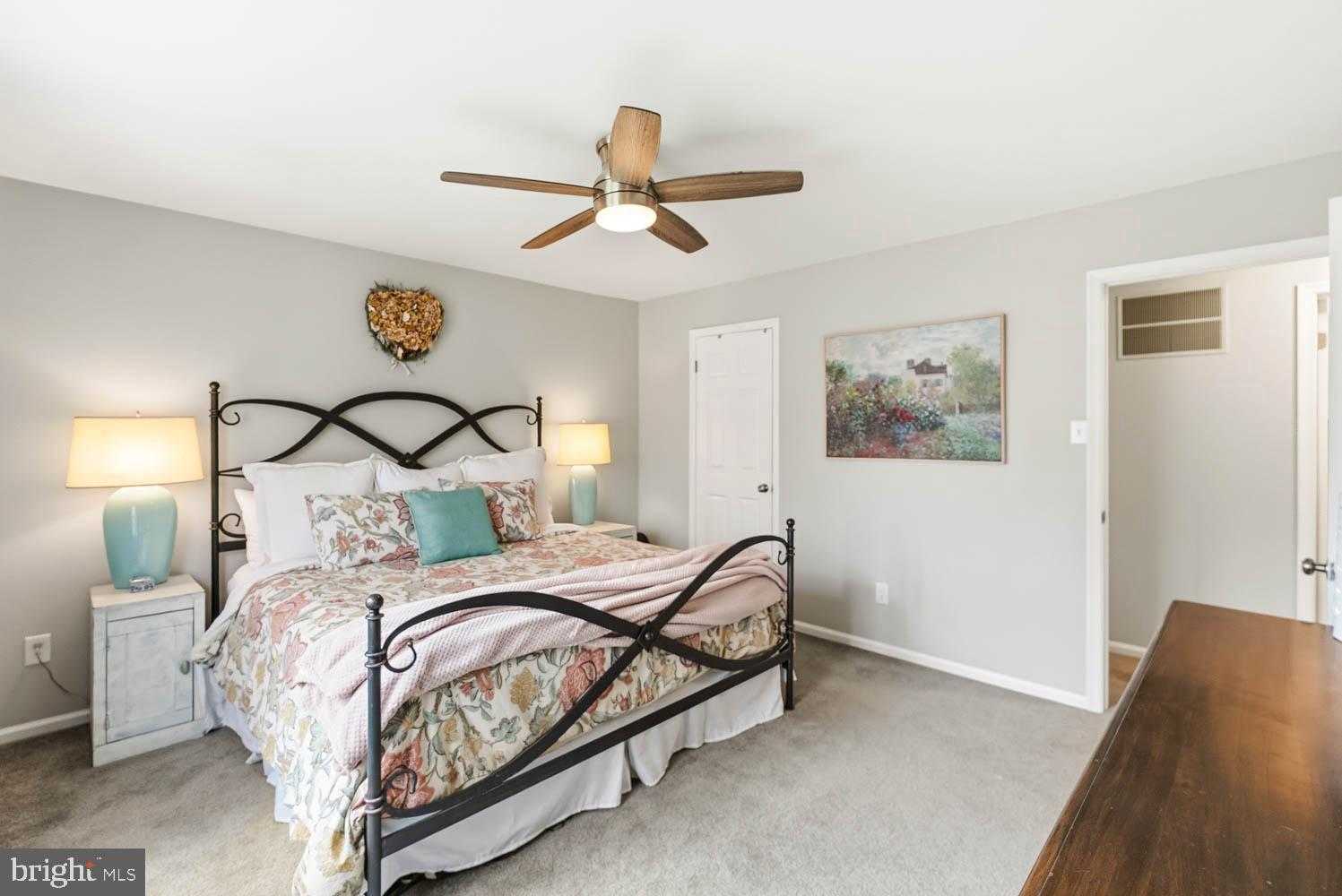 9822 Wolcott Dr photo 43