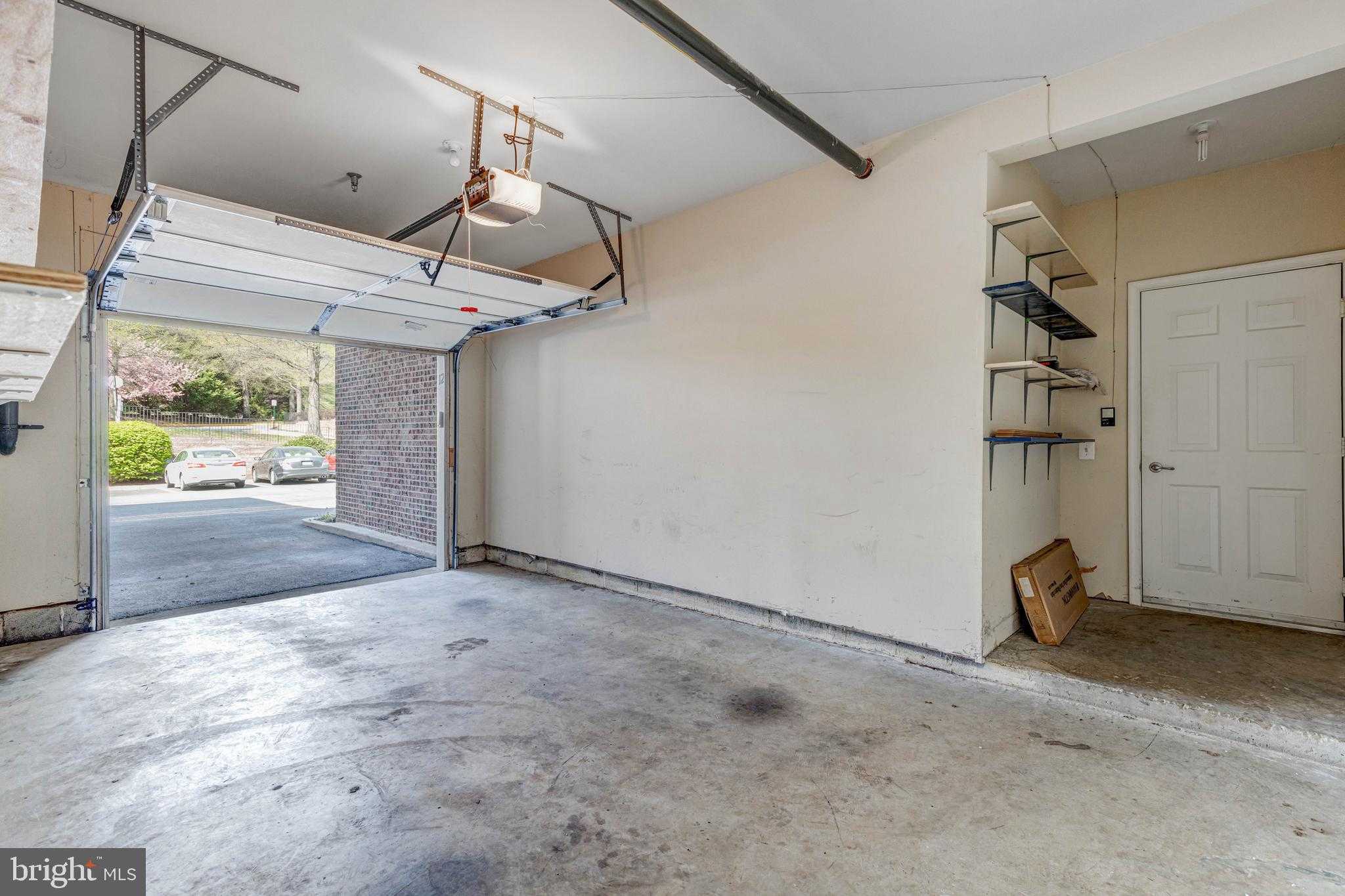 7860 Rolling Woods Ct photo 48