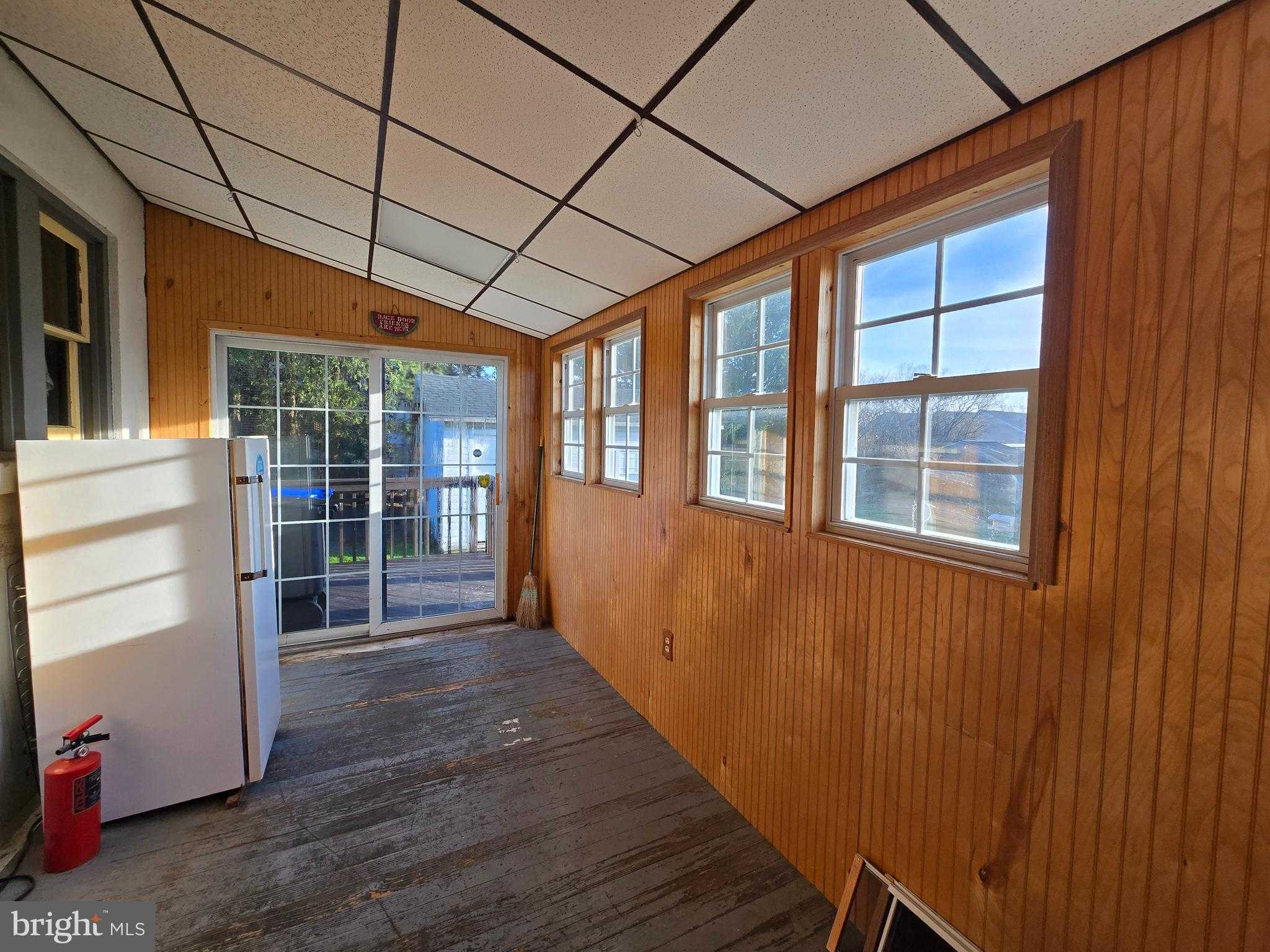 3424 Raymond St photo 16