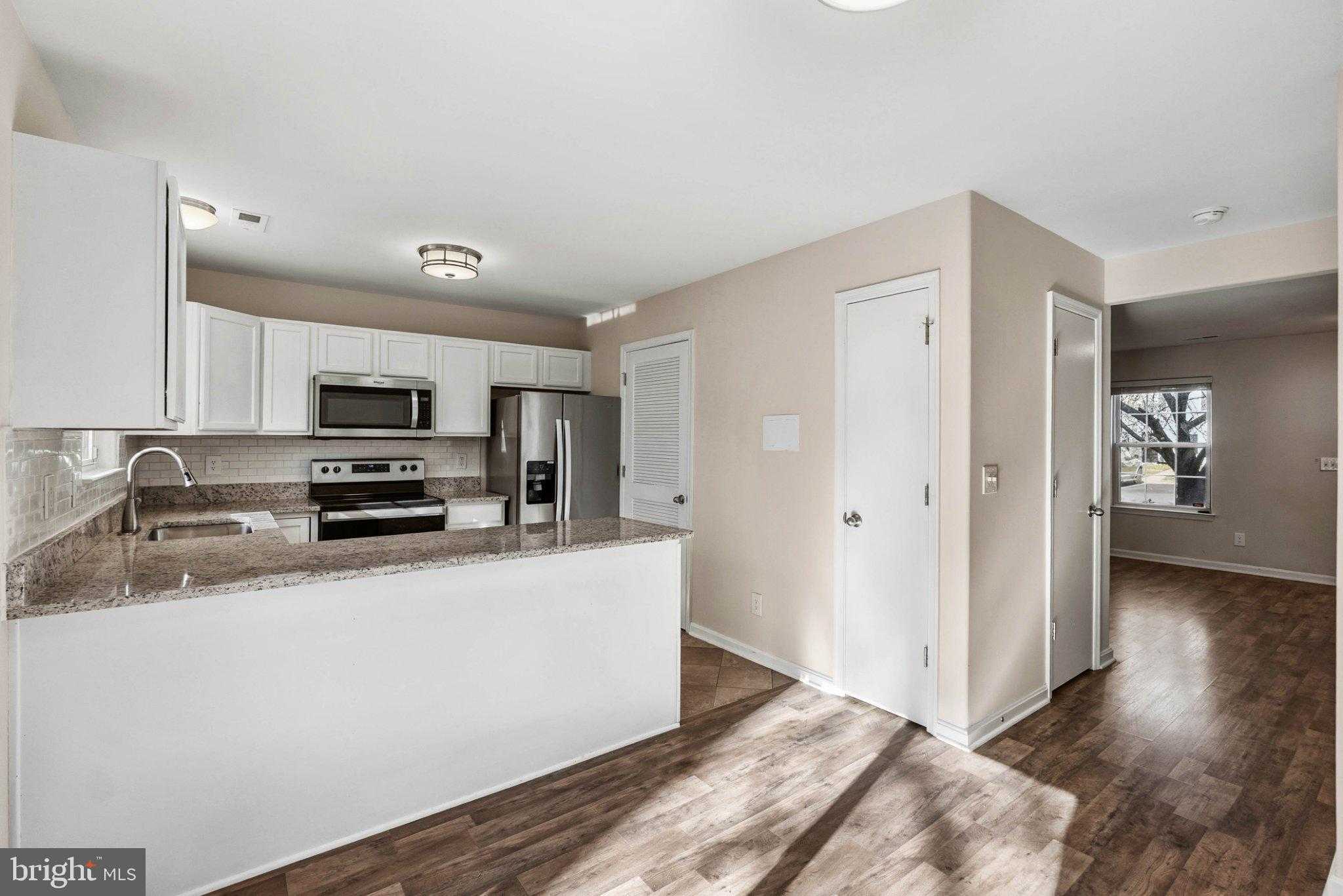 9928 Matti Hill CT photo 10