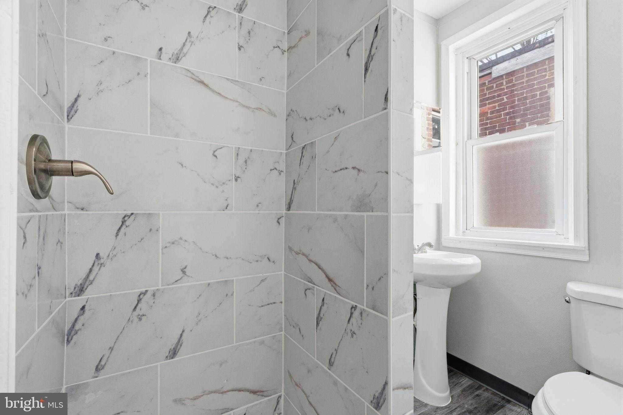 4541 N Colorado St photo 19