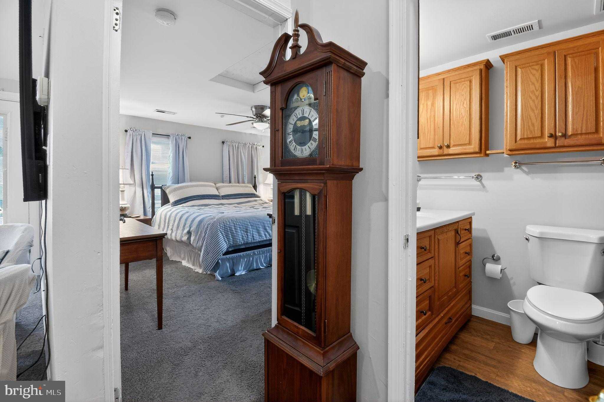 4040 9th St photo 24