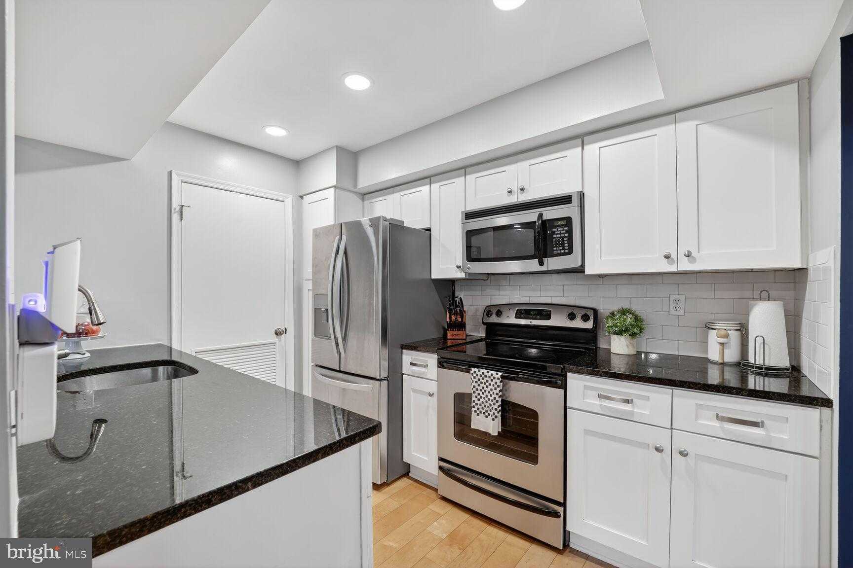 4519 28th Rd S # 4-5 photo 3