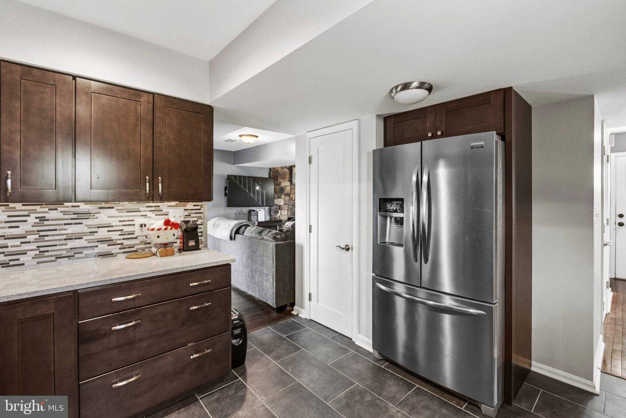 12311 Corter Ave photo 8