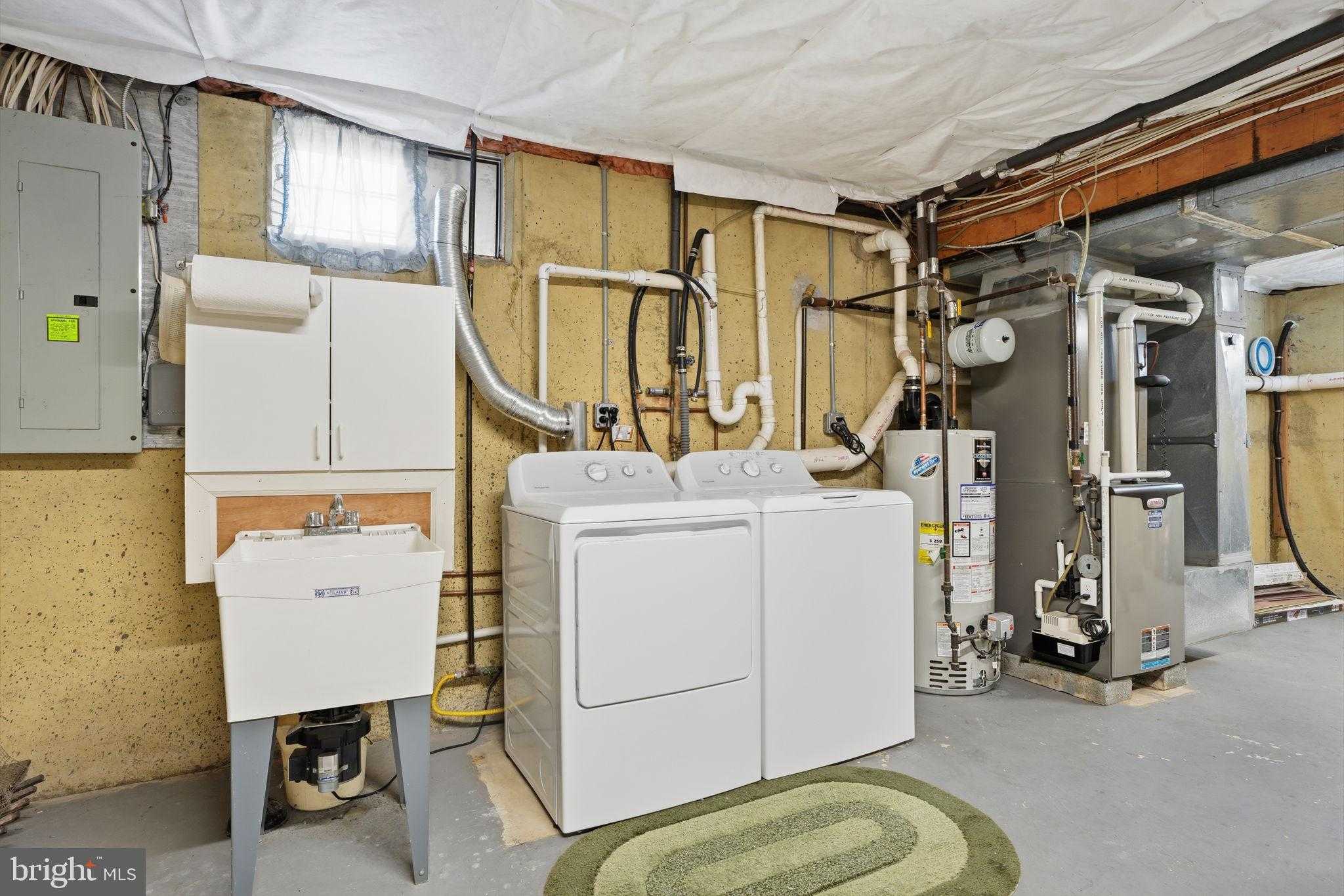 429 Grand Ave photo 35