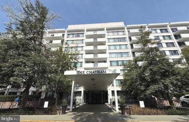 4501 Arlington Blvd Apt 702 photo 3