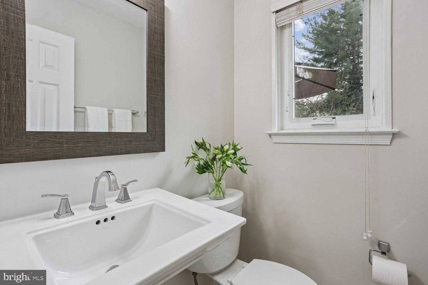 11204 Trippon CT photo 14