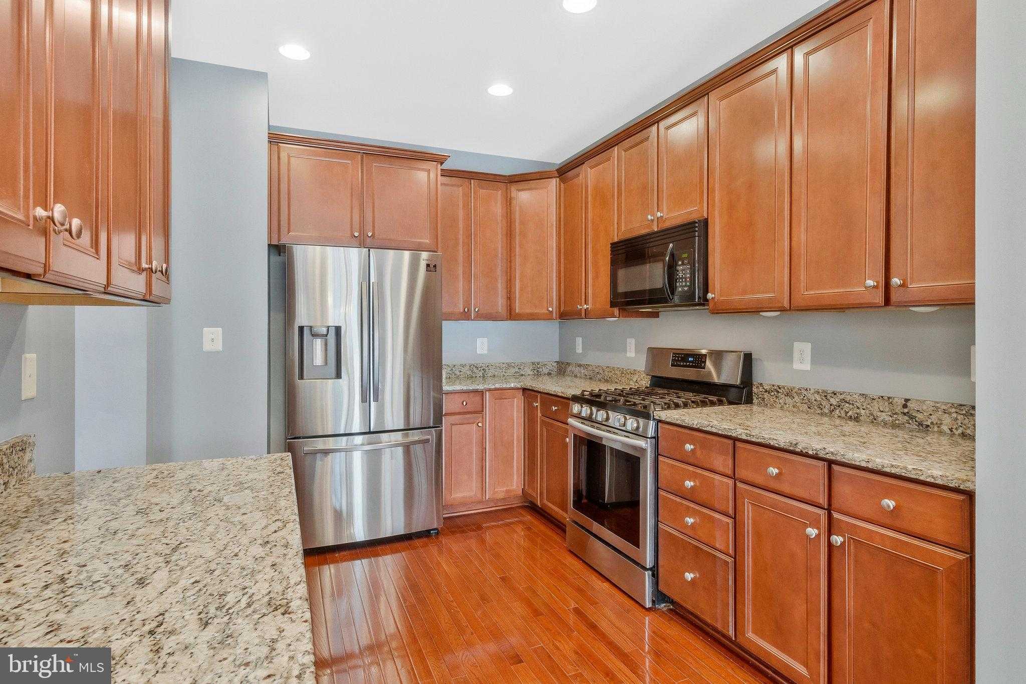 15931 Greymill Manor Dr photo 7