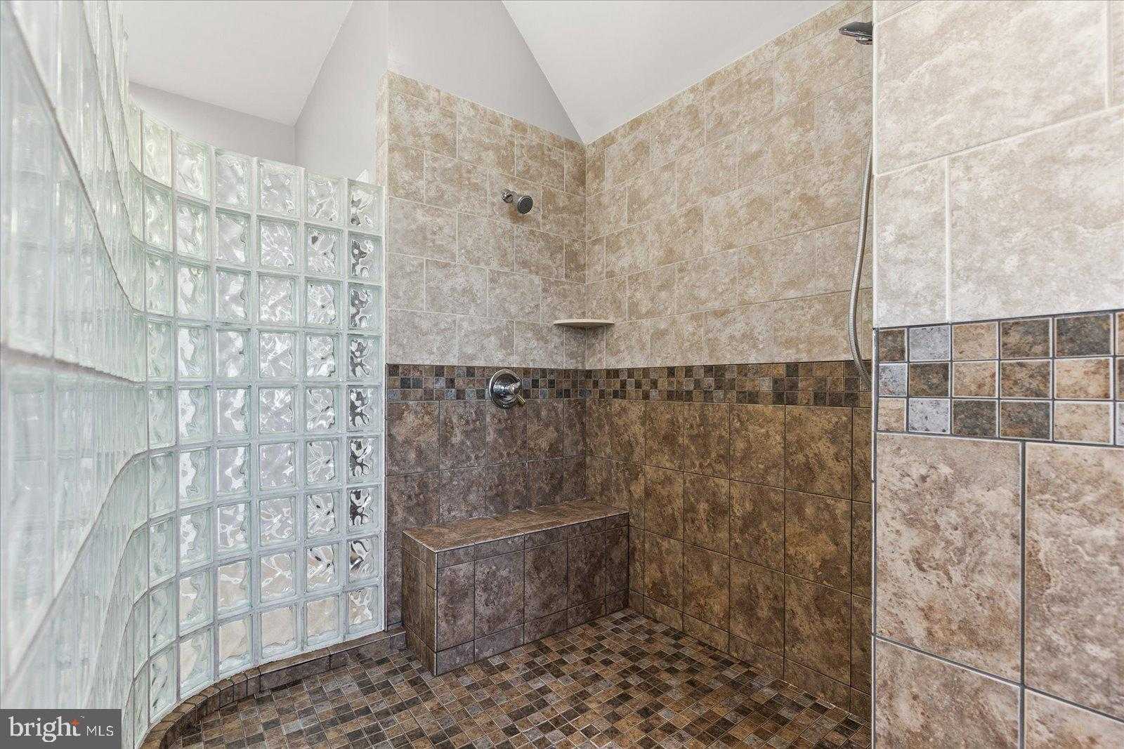 1332 Stonehenge Dr photo 57