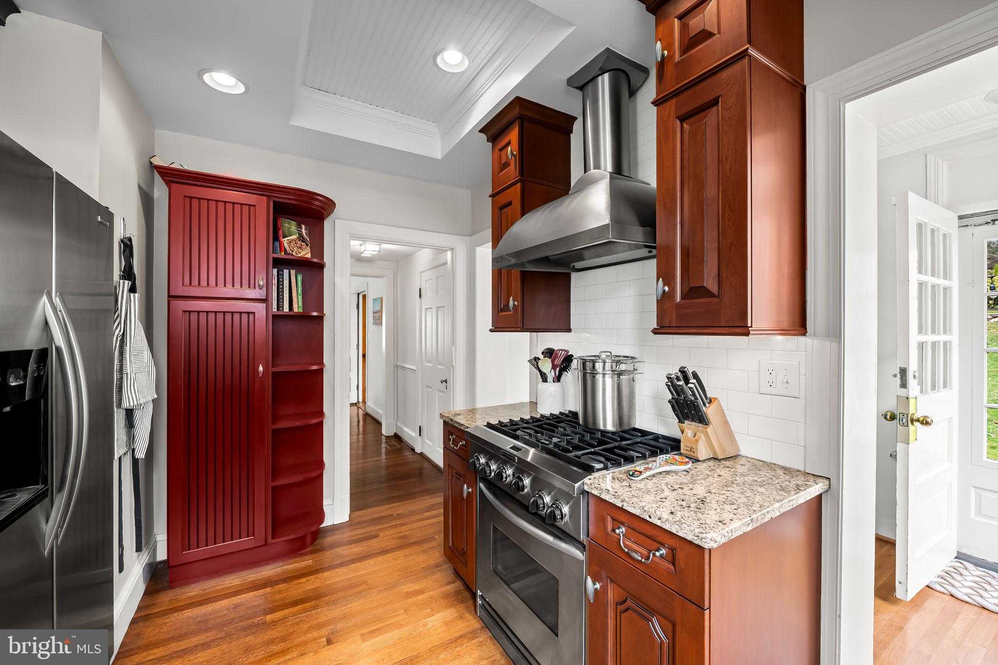 328 Tunbridge Rd photo 14