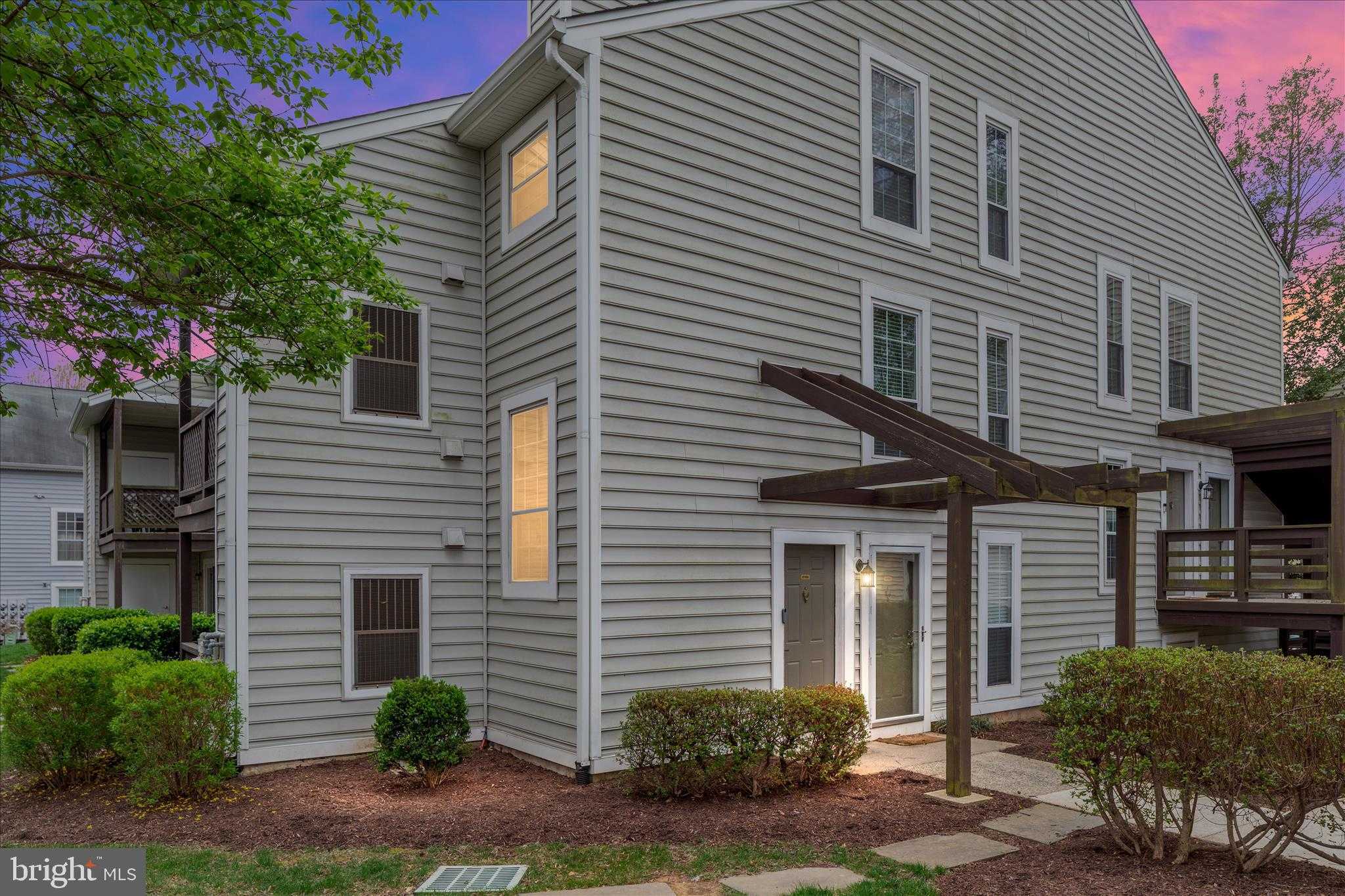 10198 Oakton Terrace Rd photo 21