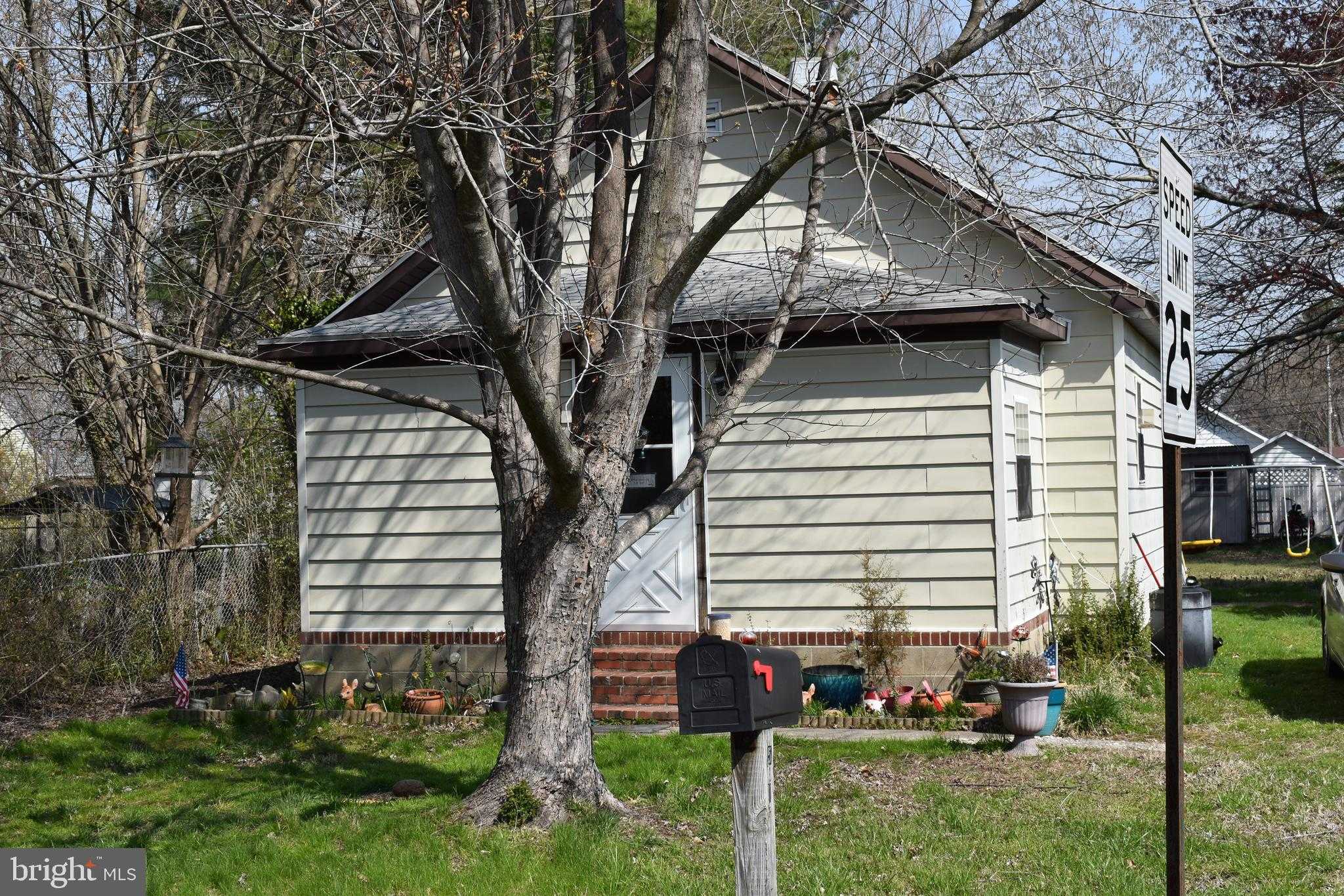 501 Harrington Ave photo 6