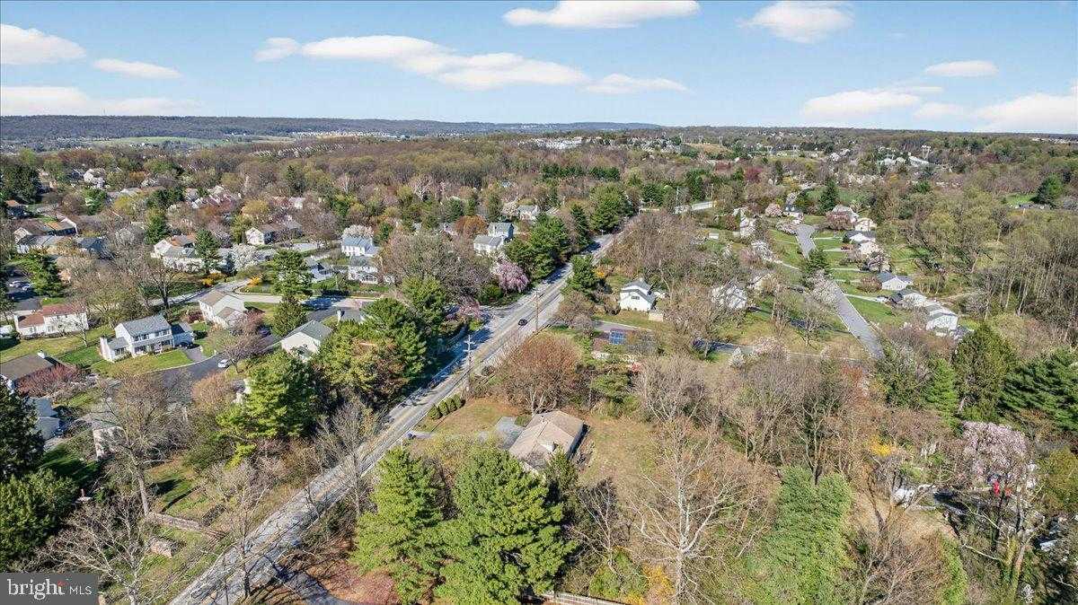 220 W Boot Rd photo 5