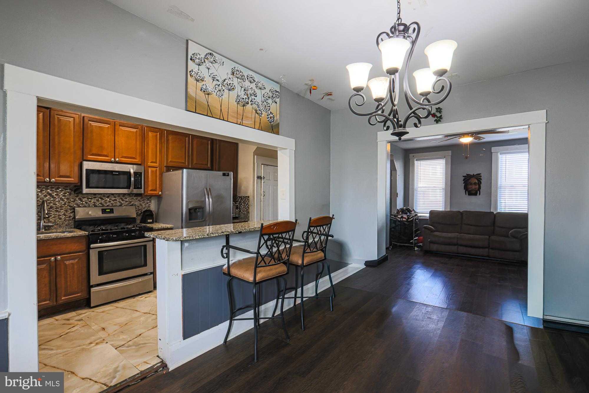 3065 Mayfield Ave photo 29