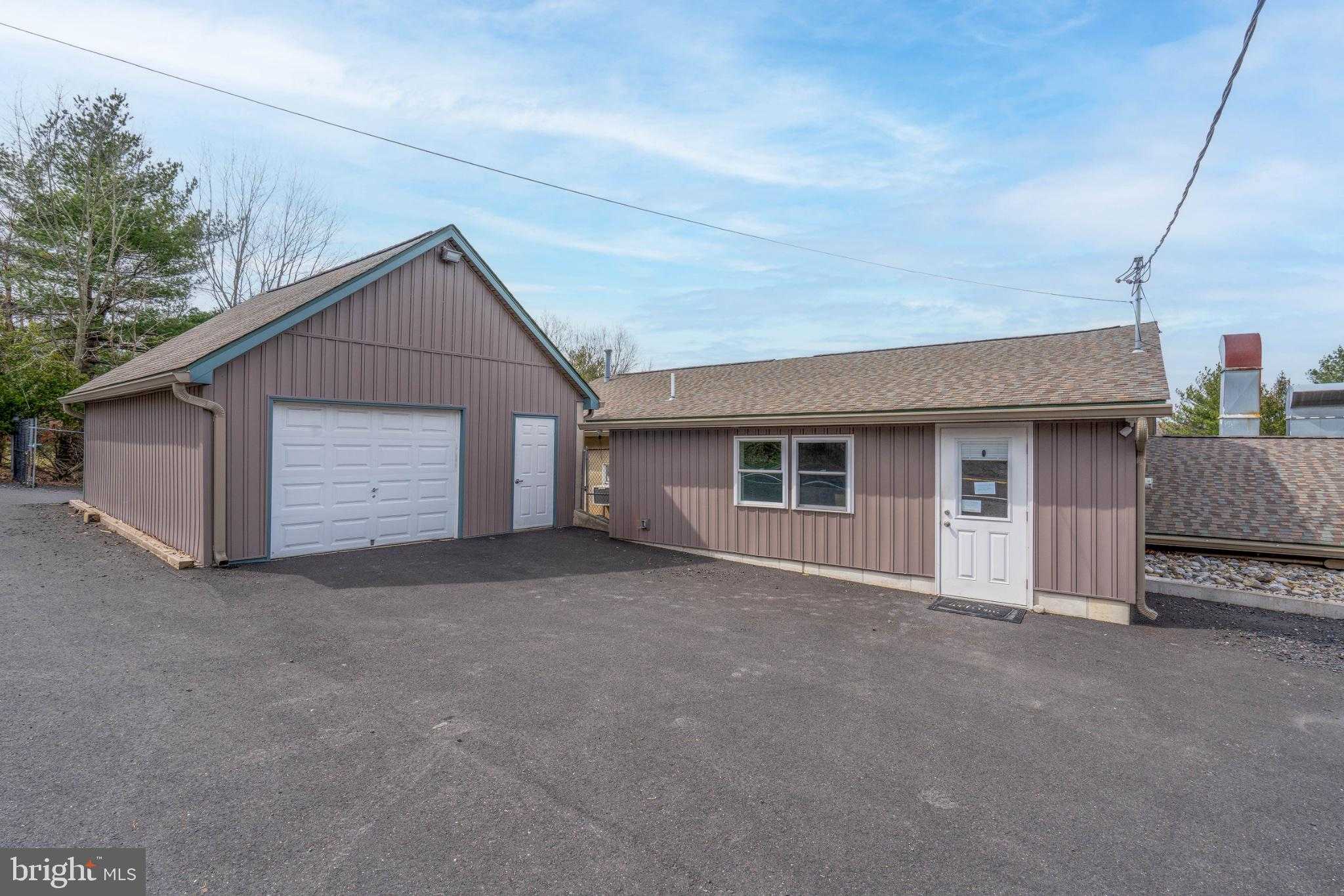 3757 Windy Bush Rd photo 28