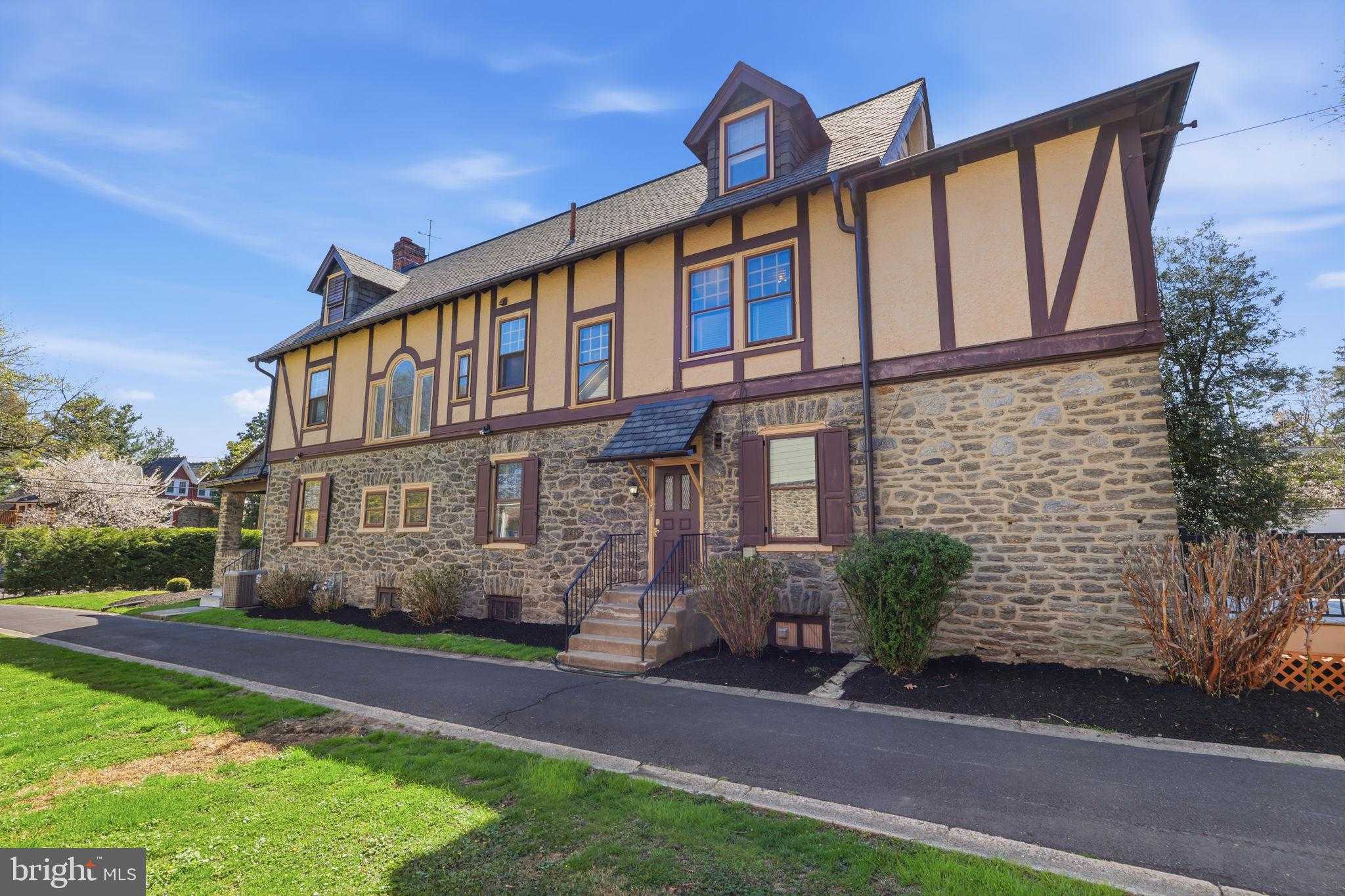 7404 Mountain Ave photo 9