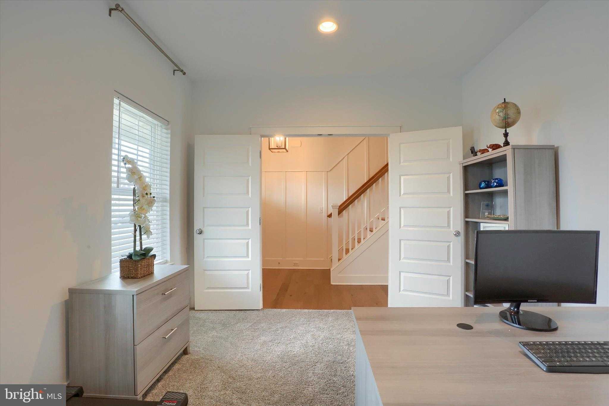 14 Danbury Dr photo 6