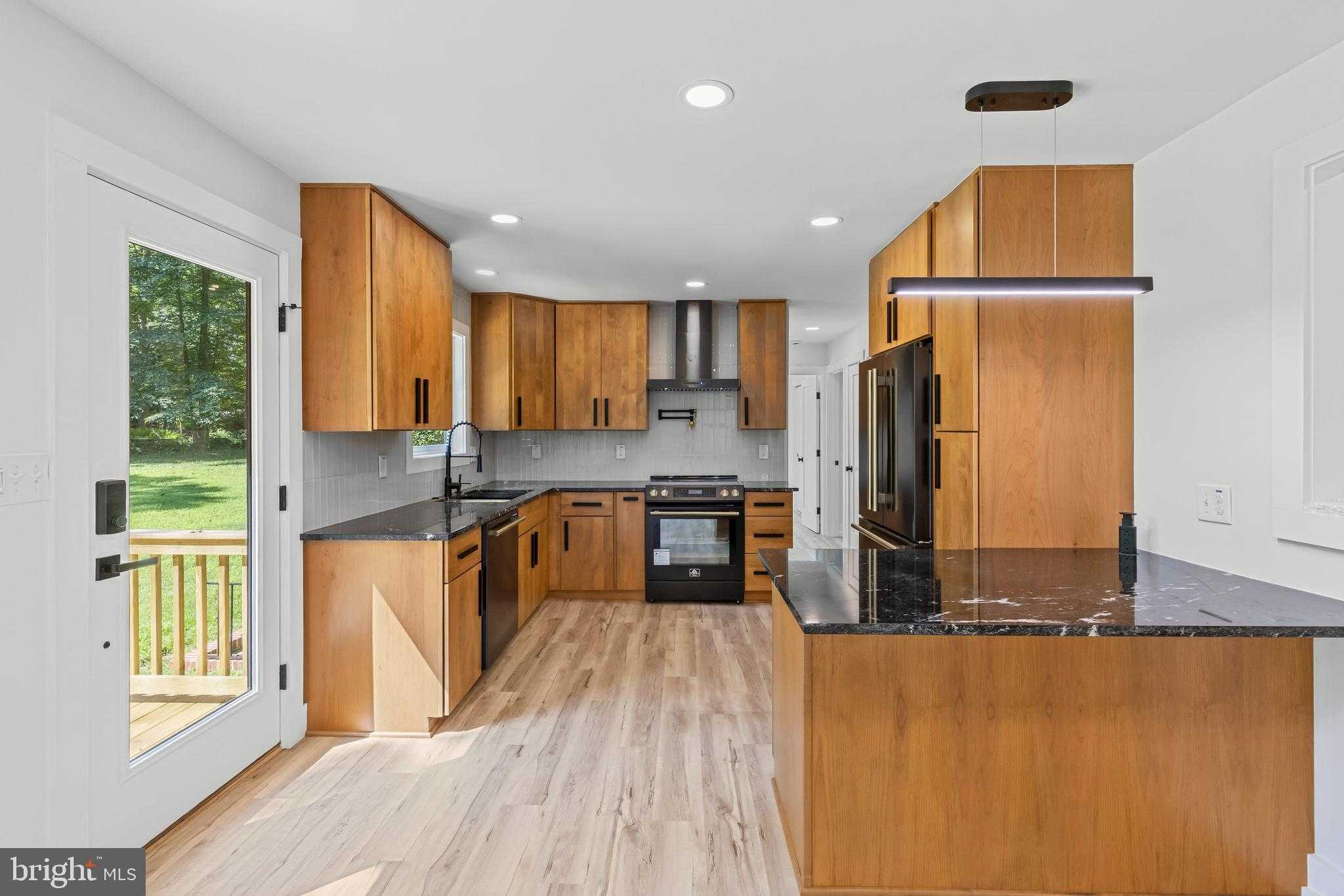 767 Bon Haven Dr photo 11