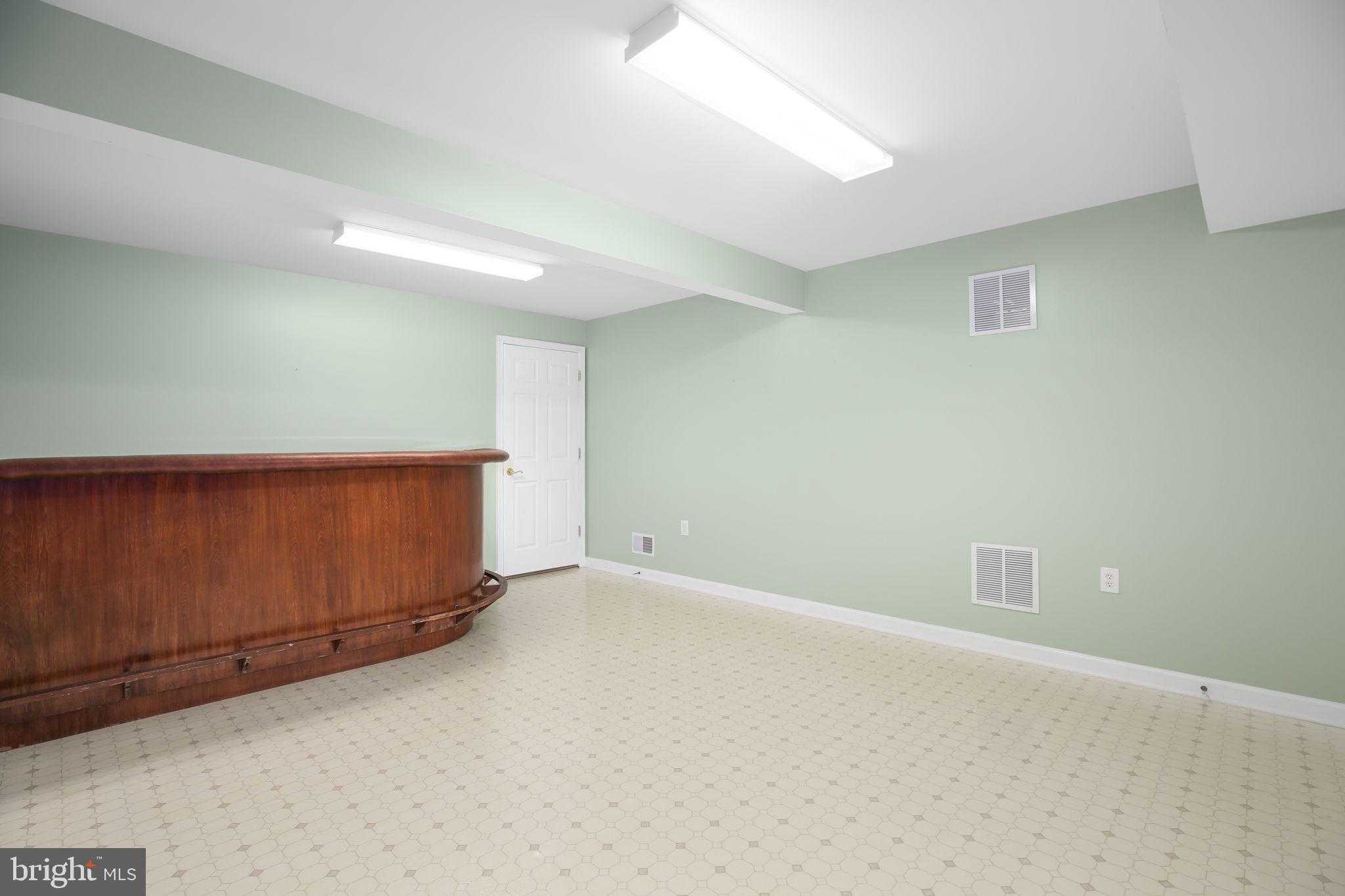 164 Bridgewater Cir photo 47