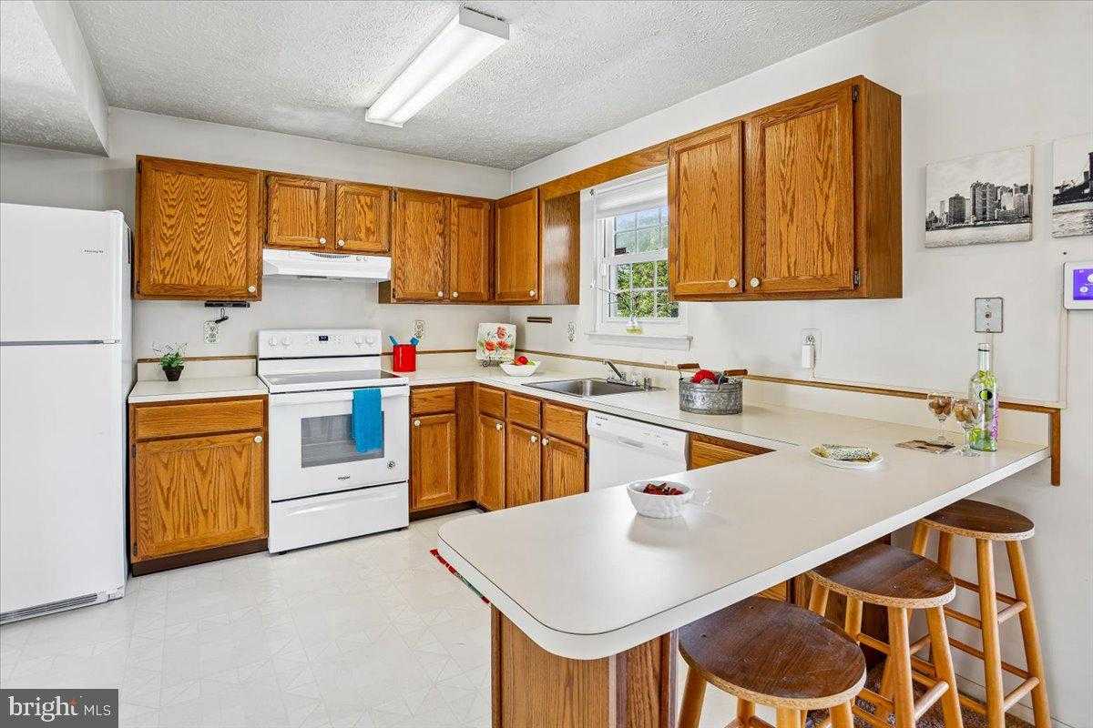 5614 Cliff Side CT photo 5