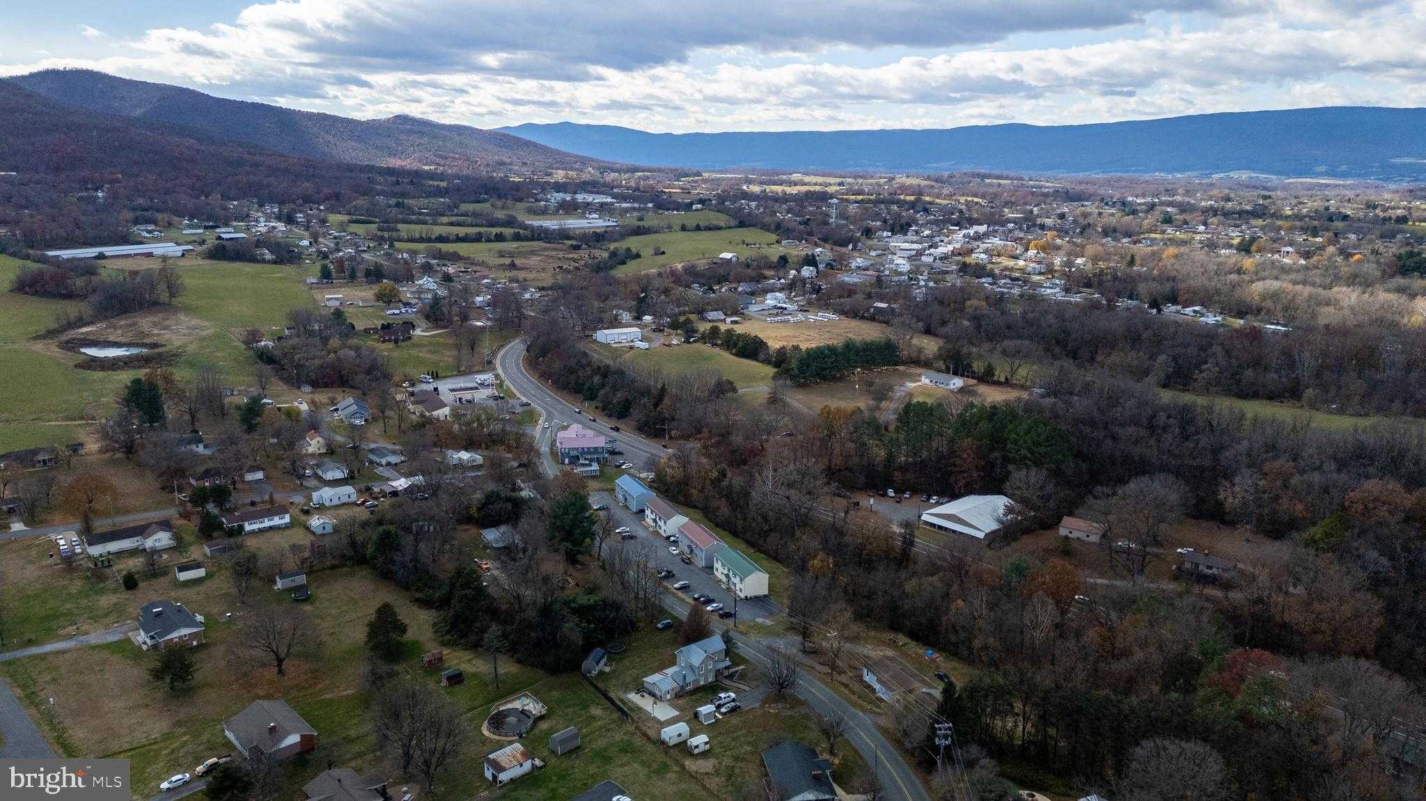 214 Chapel Rd photo 72