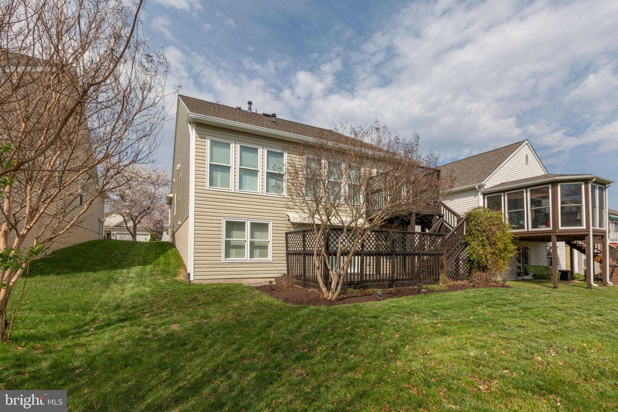 204 Bridgewater Cir photo 44