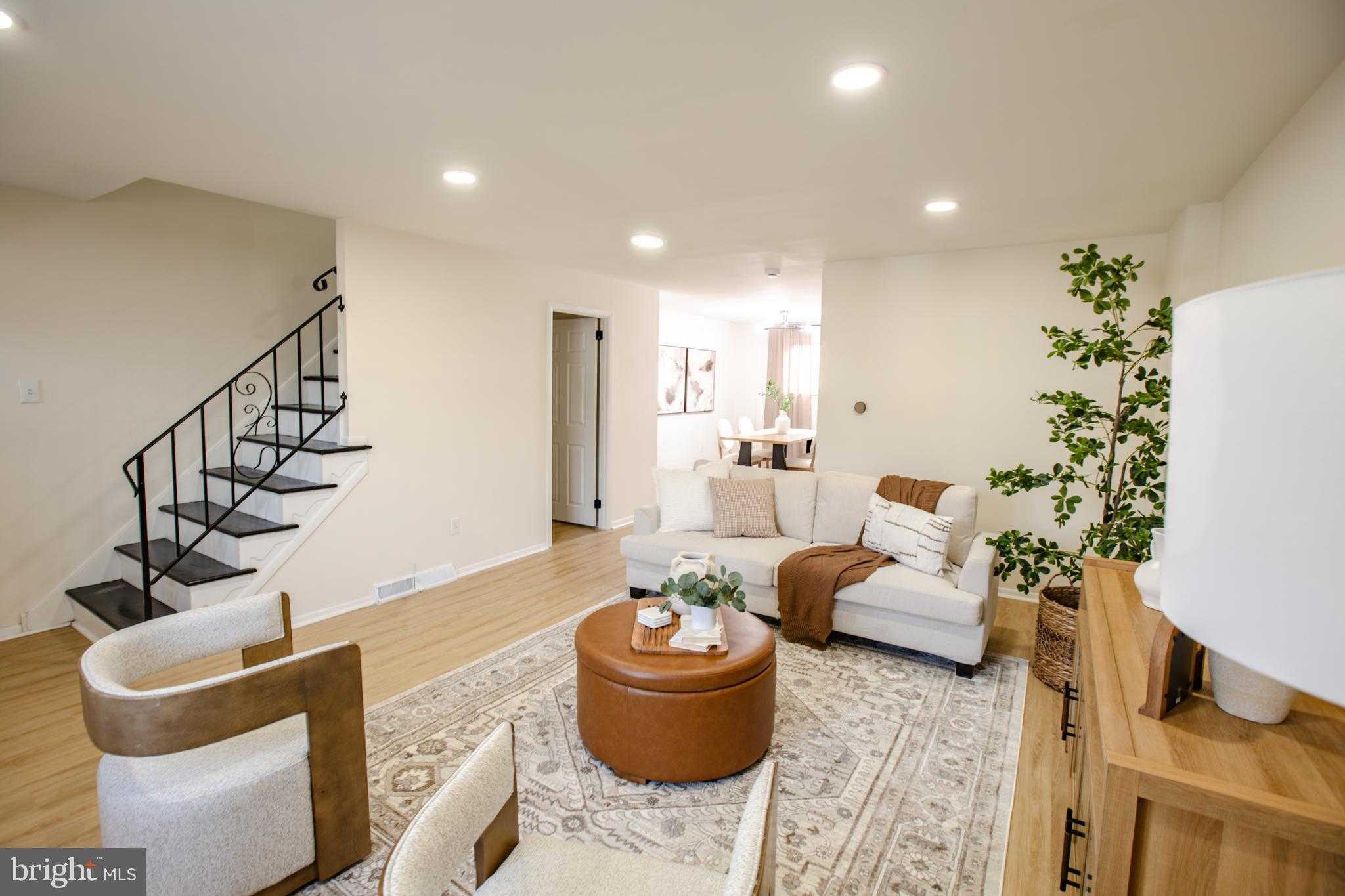 1227 Rainer Rd photo 5