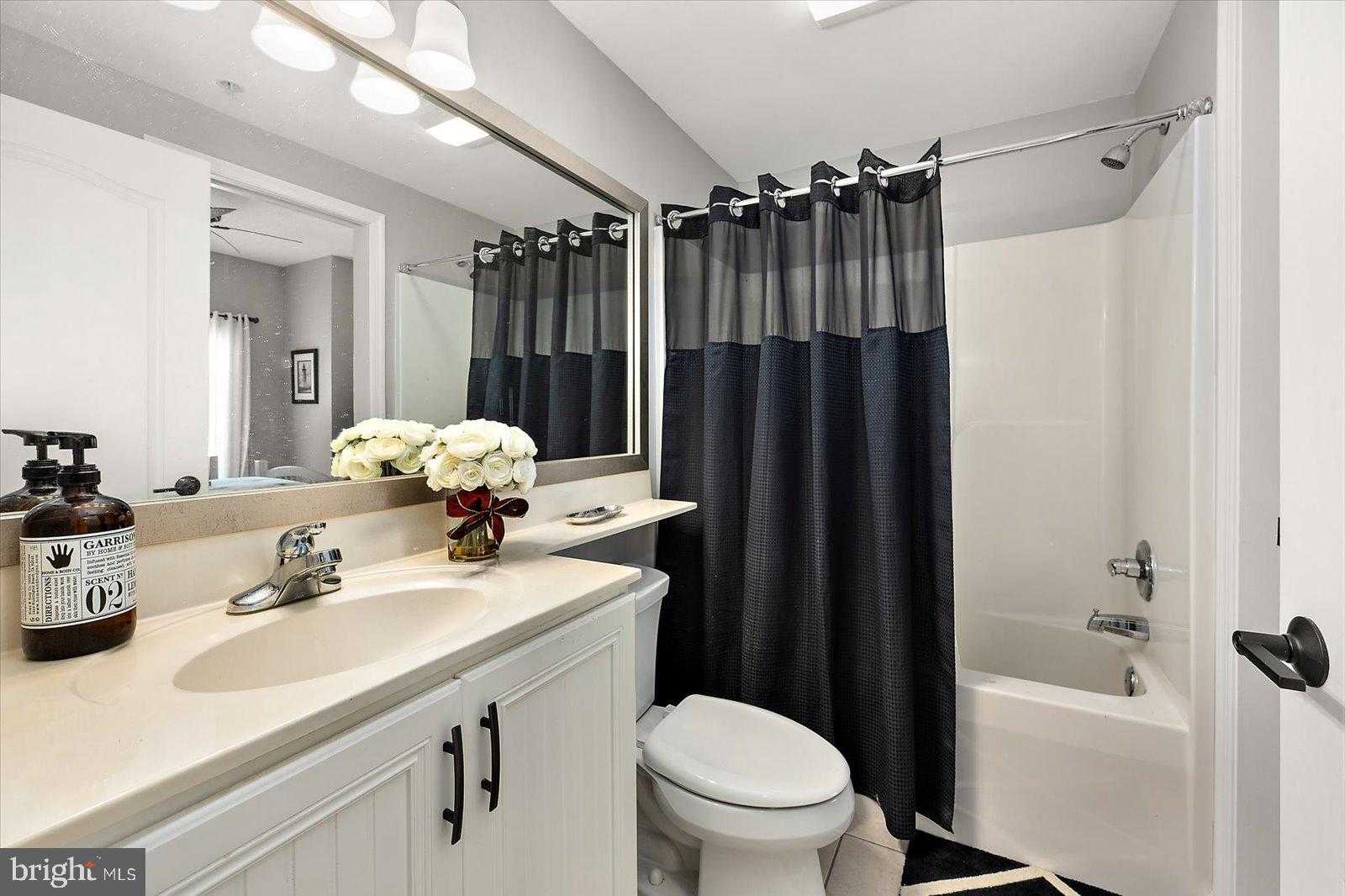 103 Williams St Unit 617 photo 35