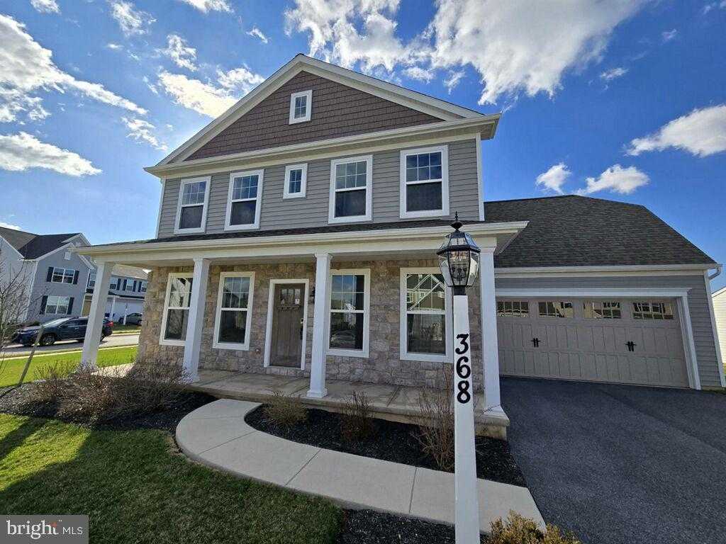 368 Reserve Ln, Mechanicsburg