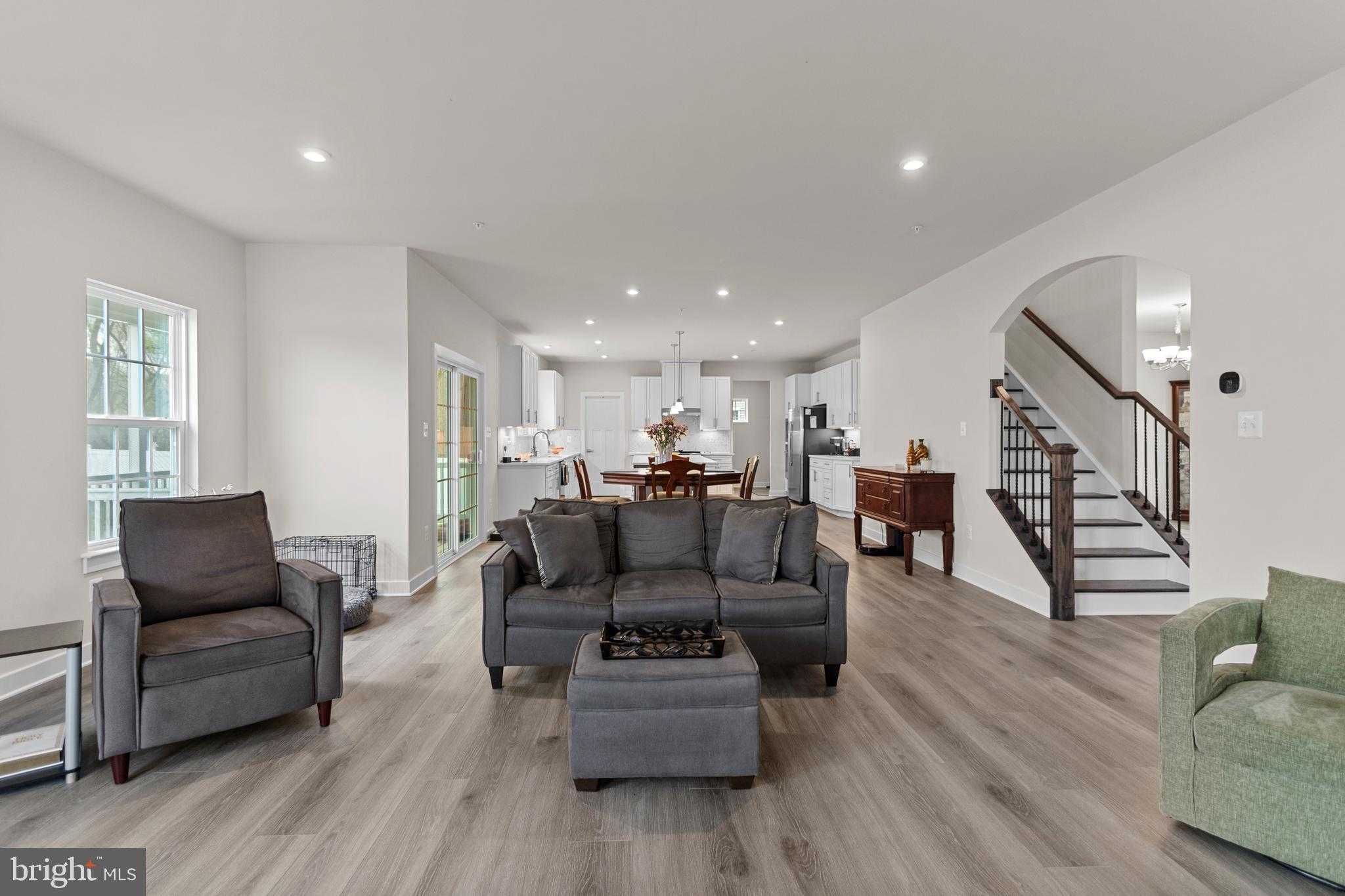 12105 Empire Ln photo 13