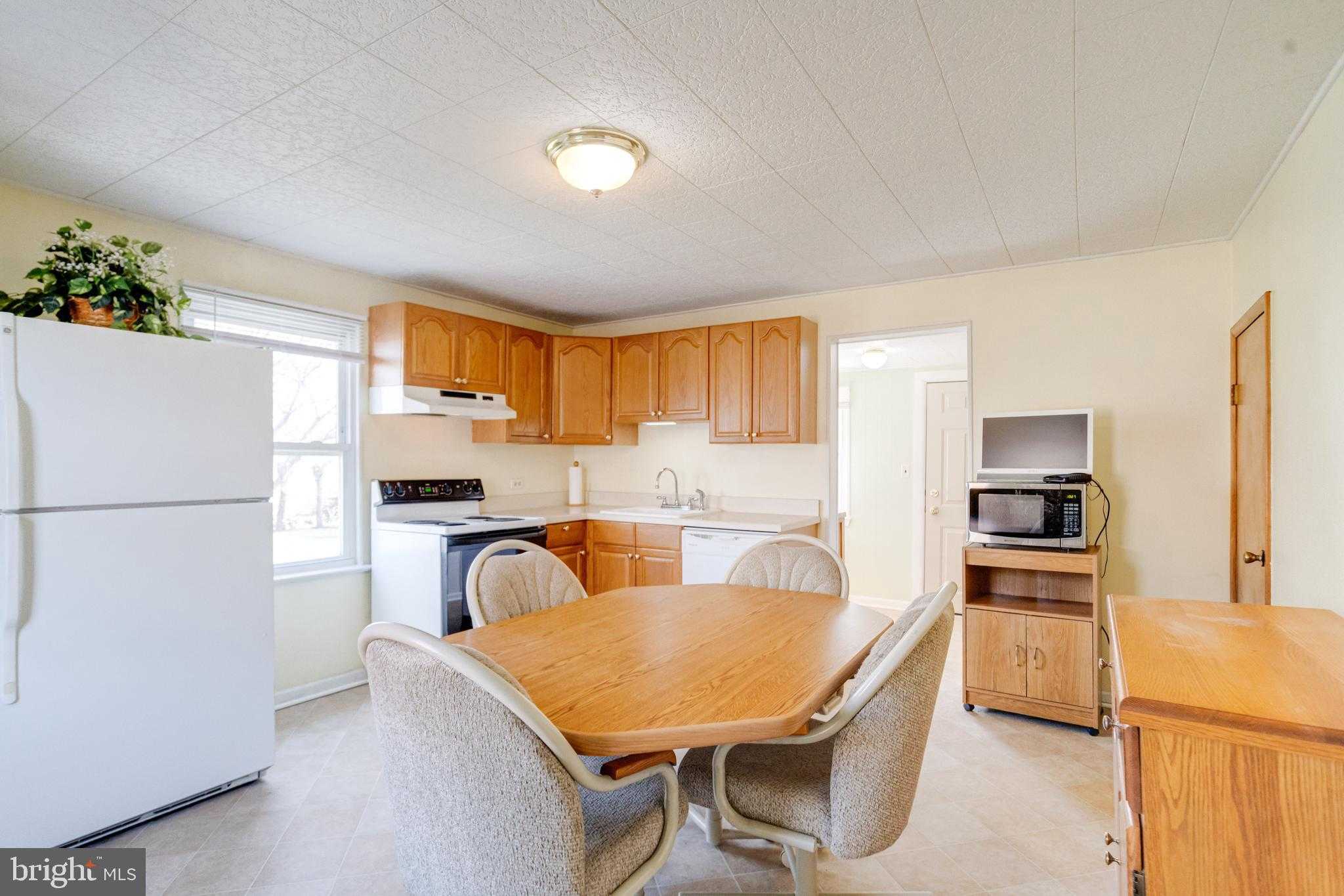 6612 Kenwood Ave photo 15