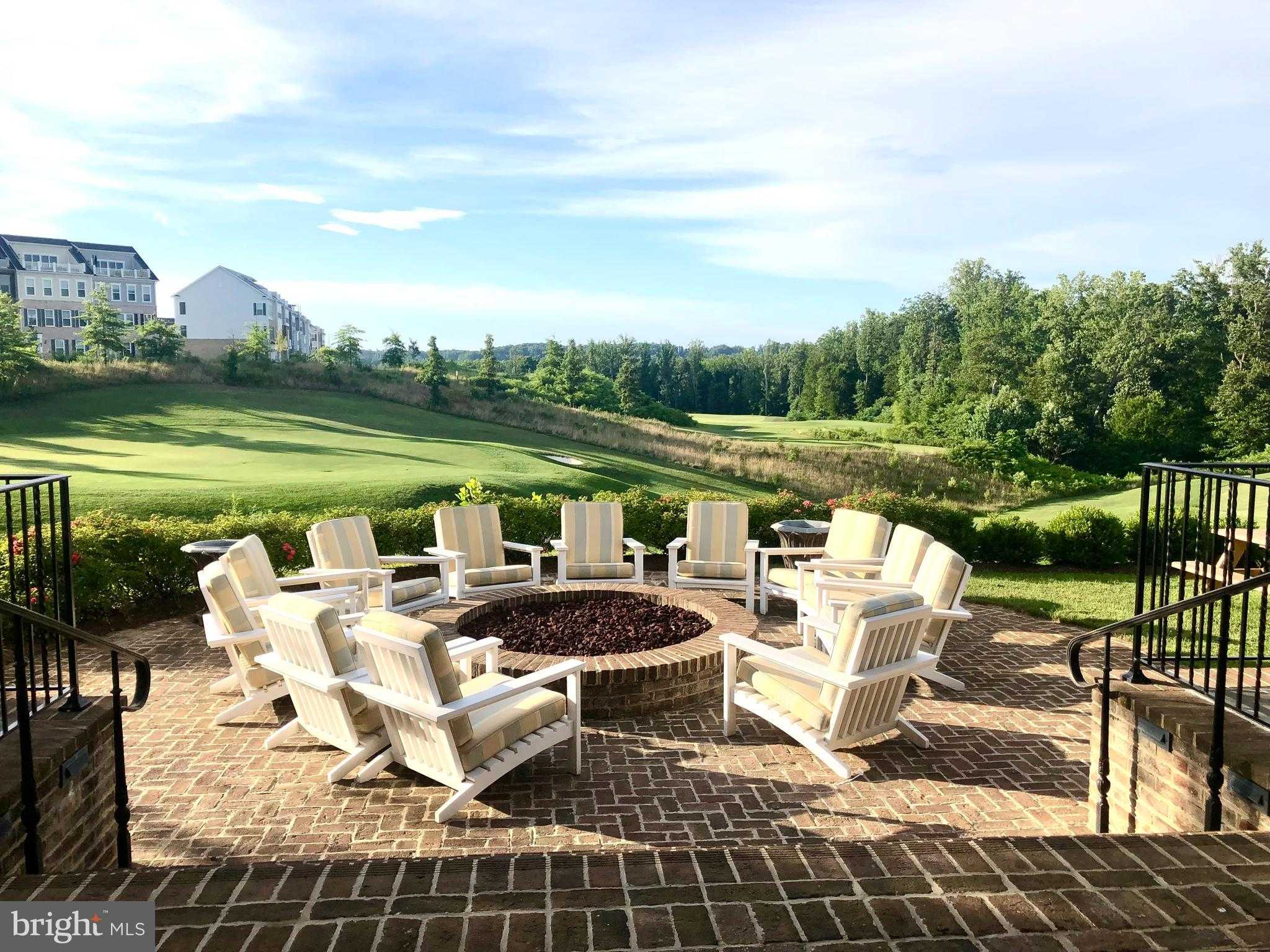 1719 Beech Leaf St photo 53