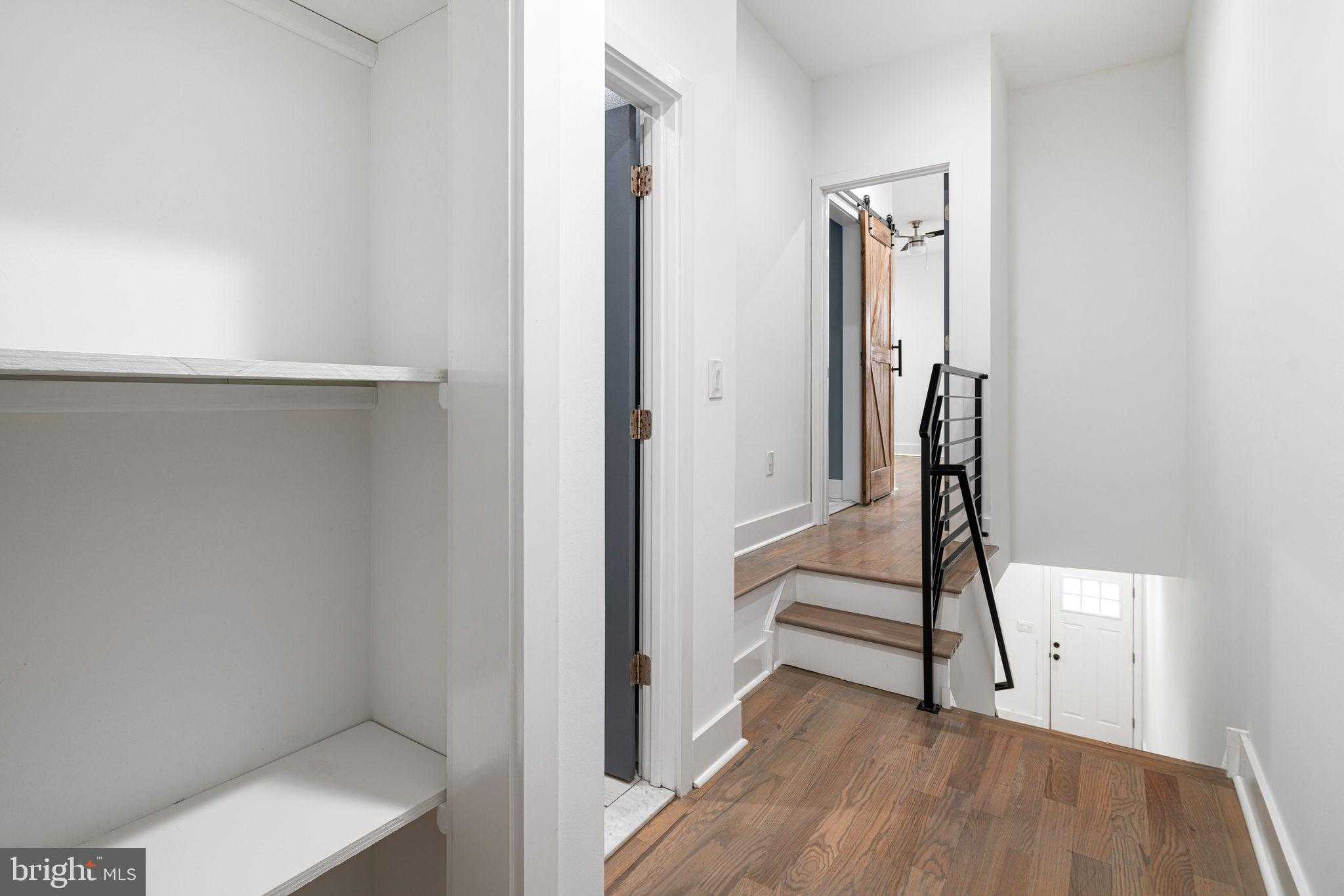 2532 W Montgomery Ave photo 6