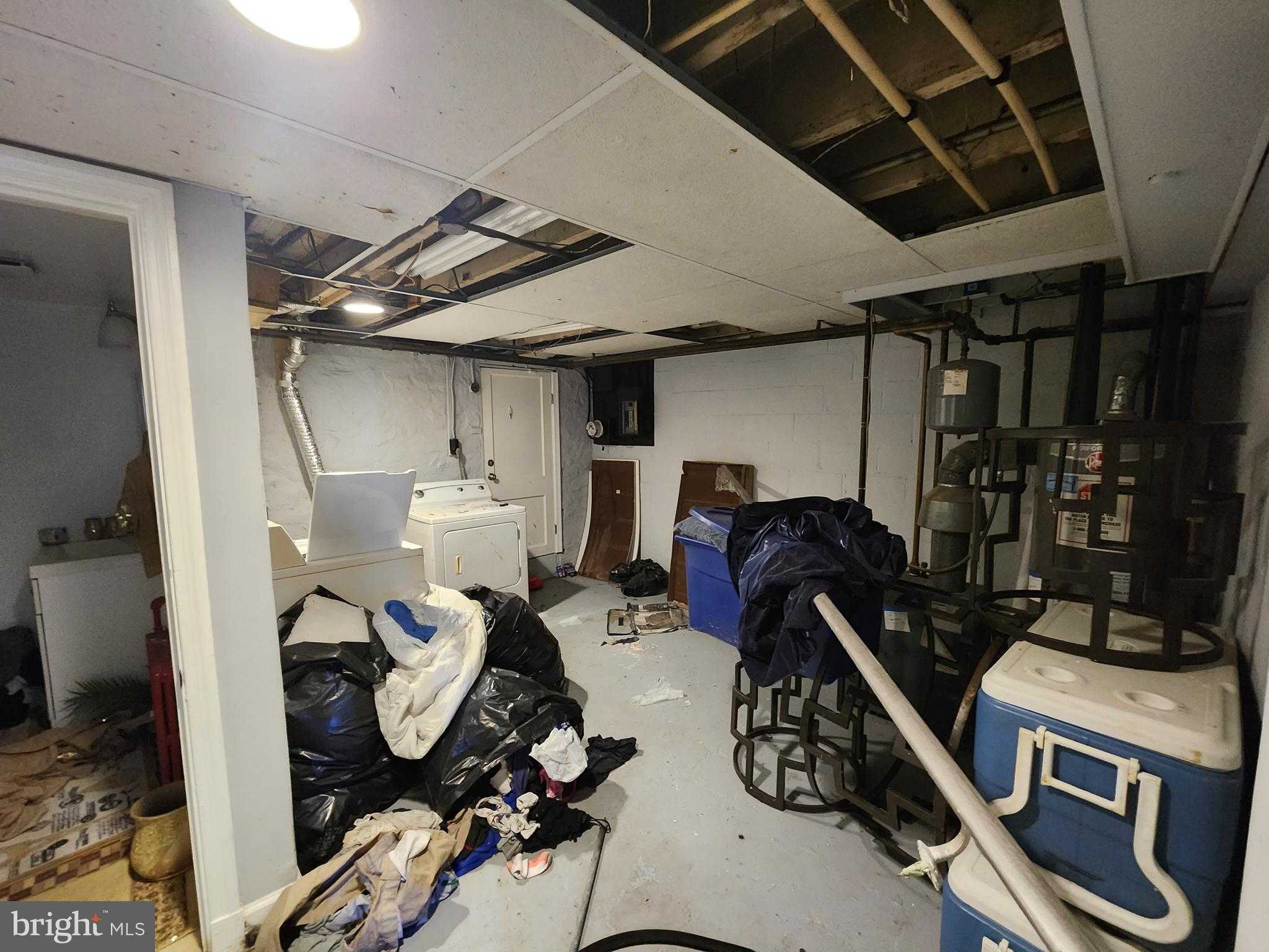 1310 Edison Hwy photo 11