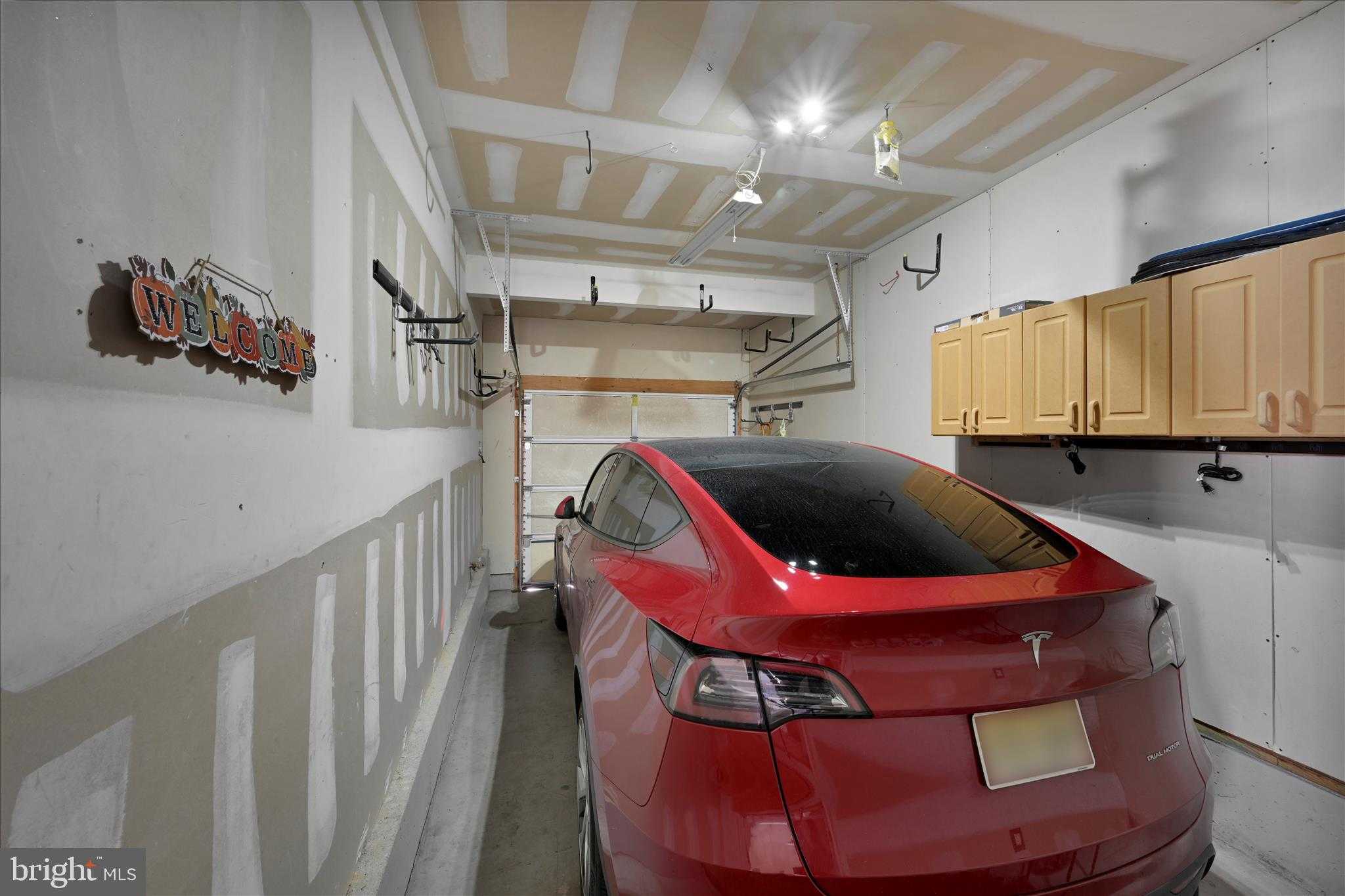 1054 Alexander Dr photo 37