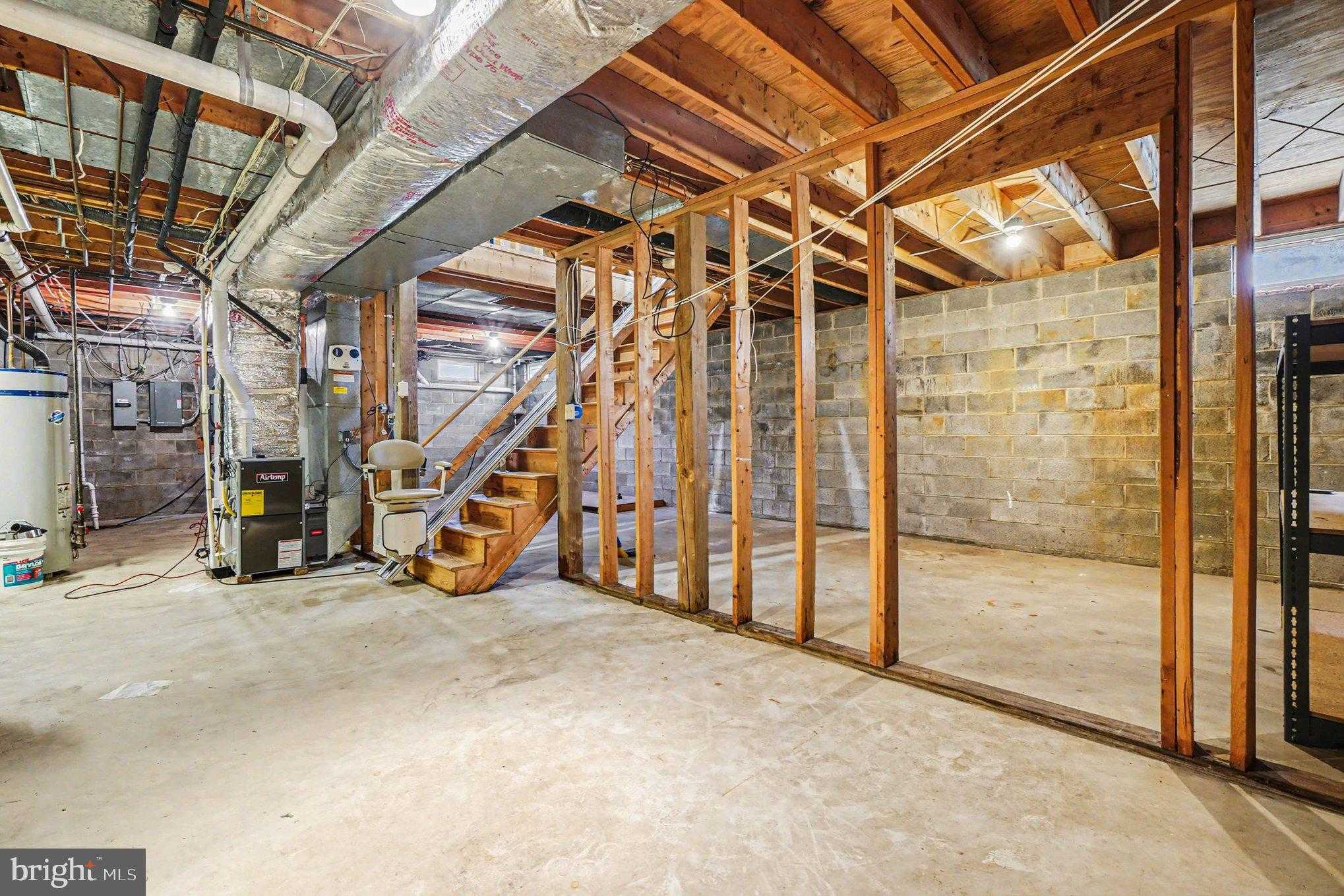 721 Knight Island Rd photo 54