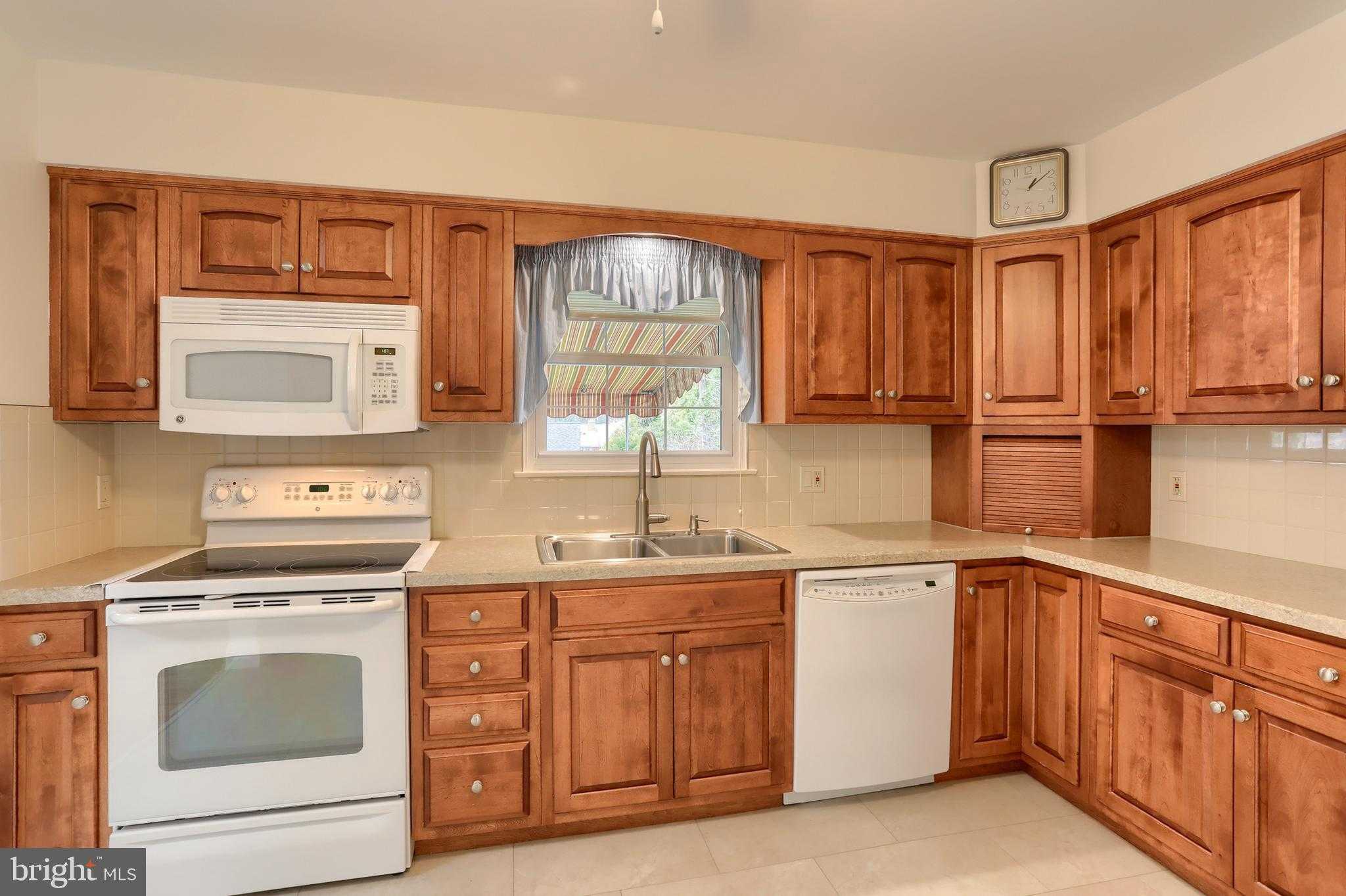 408 Berryhill Rd photo 12