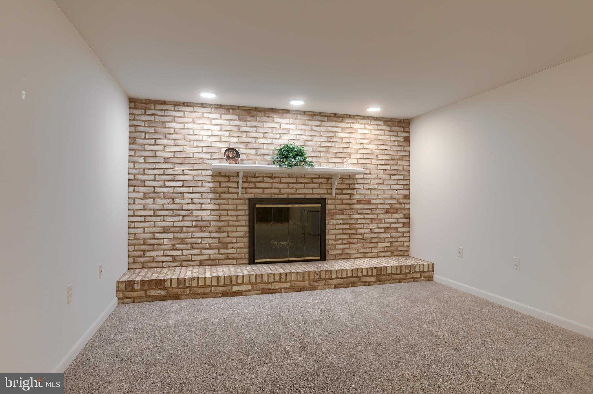 408 Berryhill Rd photo 31