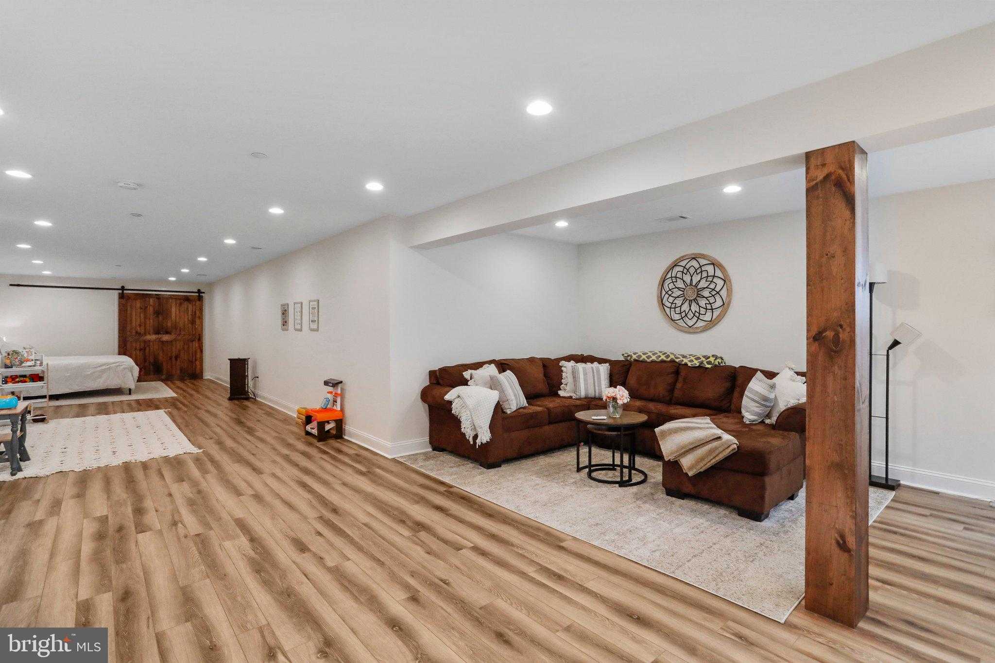 19115 Red Maple Dr photo 39