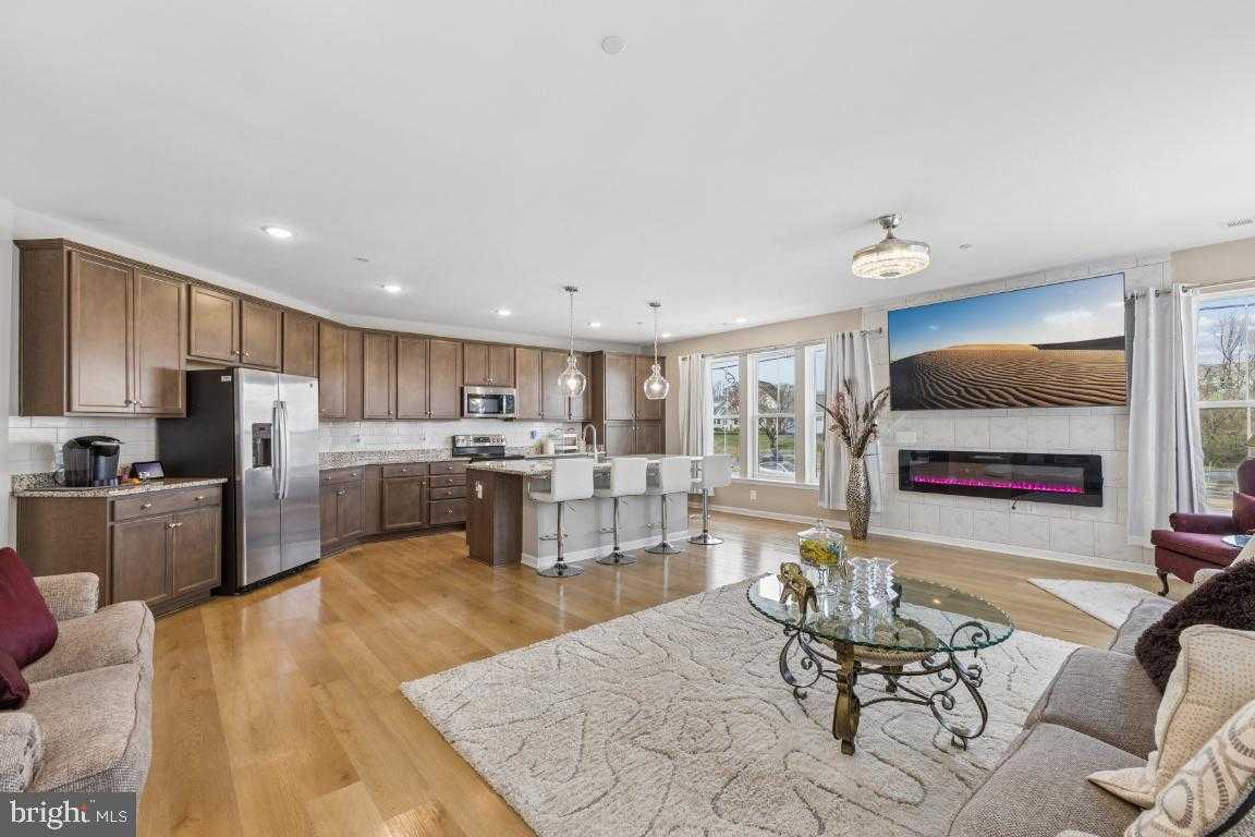 3720 Havertill Ln Unit 306 photo 13