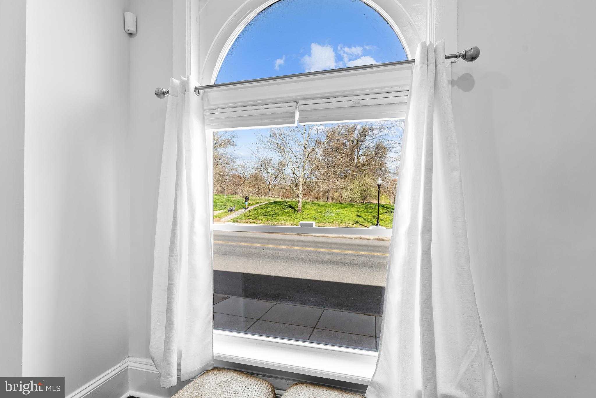 2529 Eastern Ave photo 6